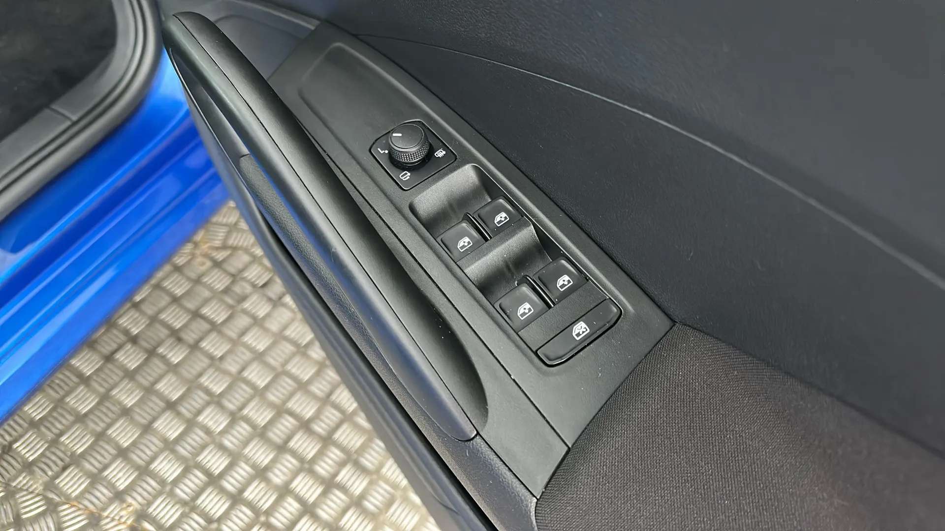 2025 SKODA FABIA 2025 SKODA FABIA