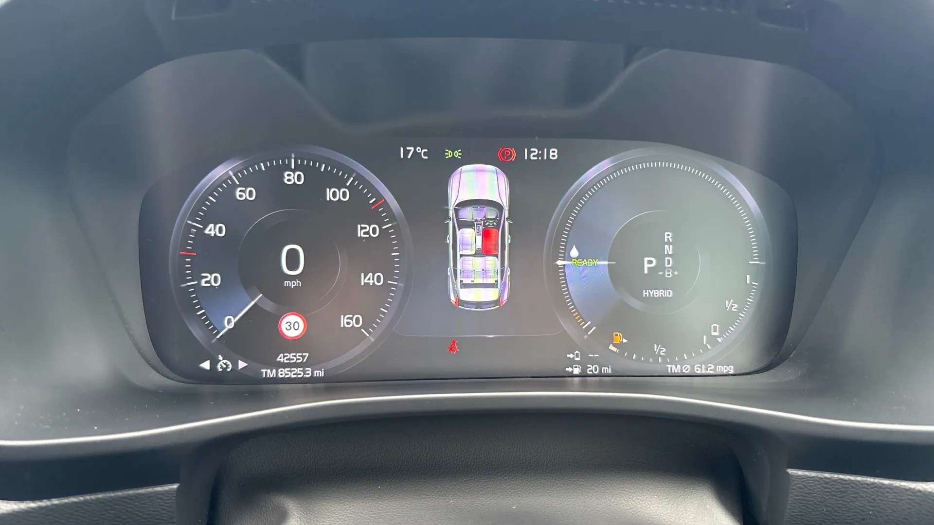 2021 VOLVO XC40 2021 VOLVO XC40