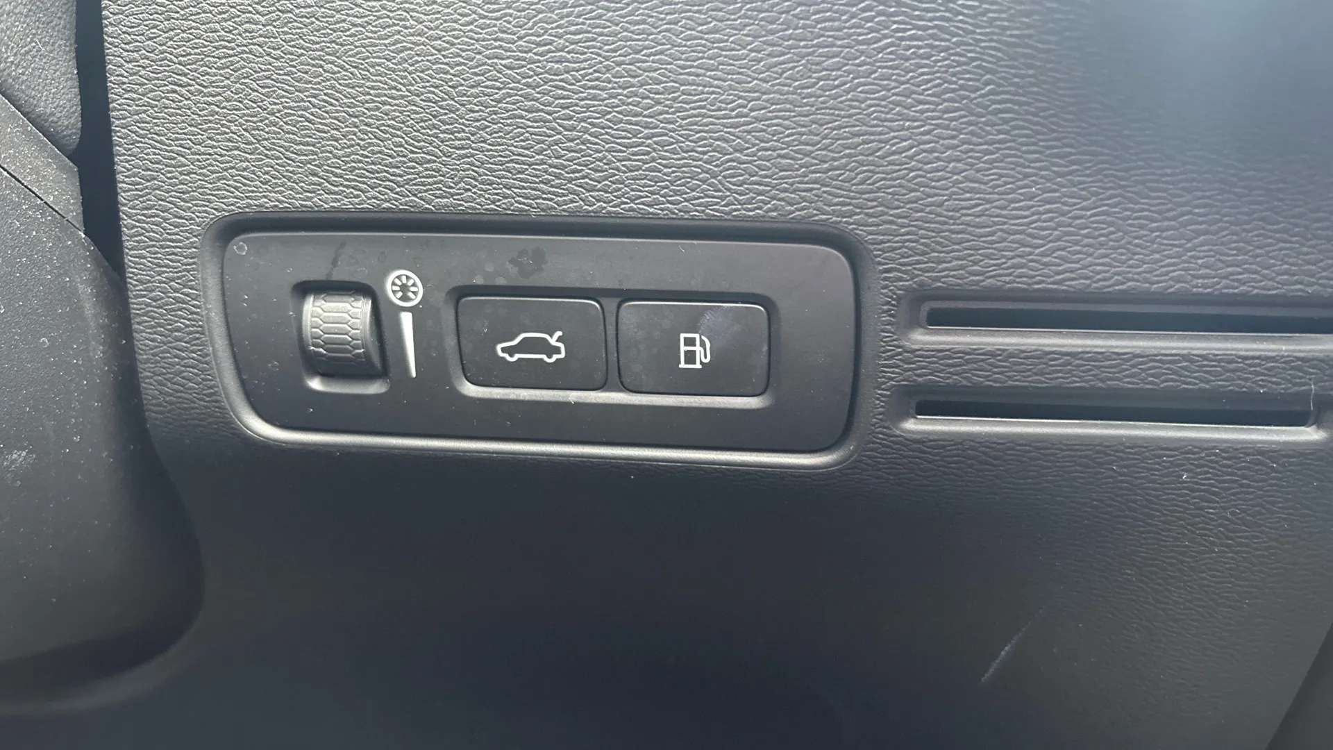 2021 VOLVO XC40 2021 VOLVO XC40