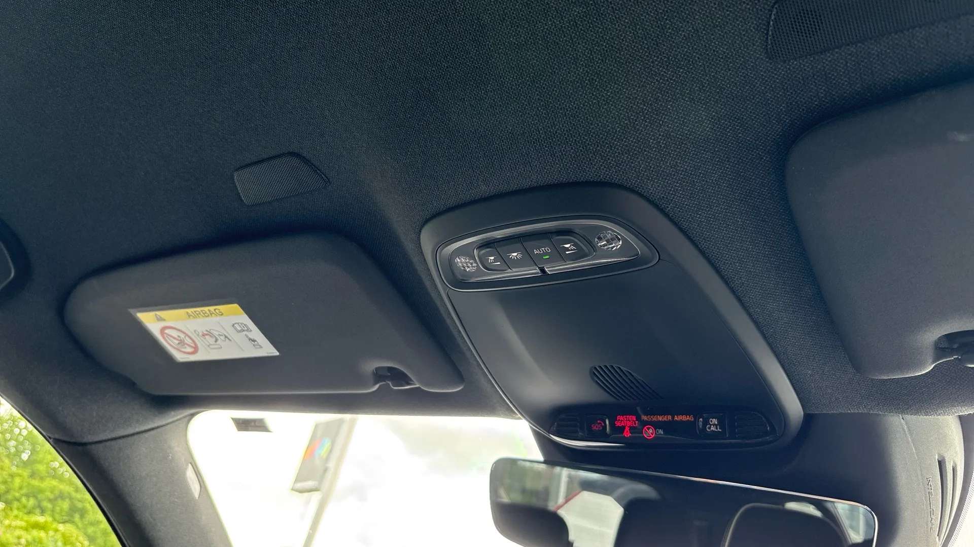 2021 VOLVO XC40 2021 VOLVO XC40