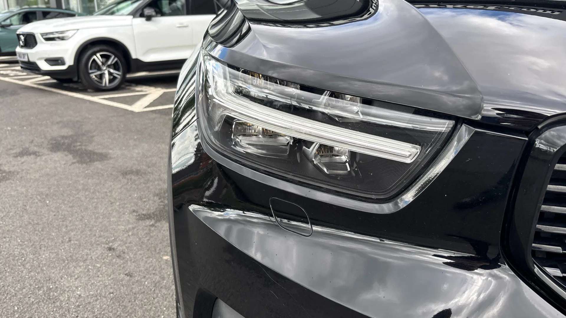 2021 VOLVO XC40 2021 VOLVO XC40