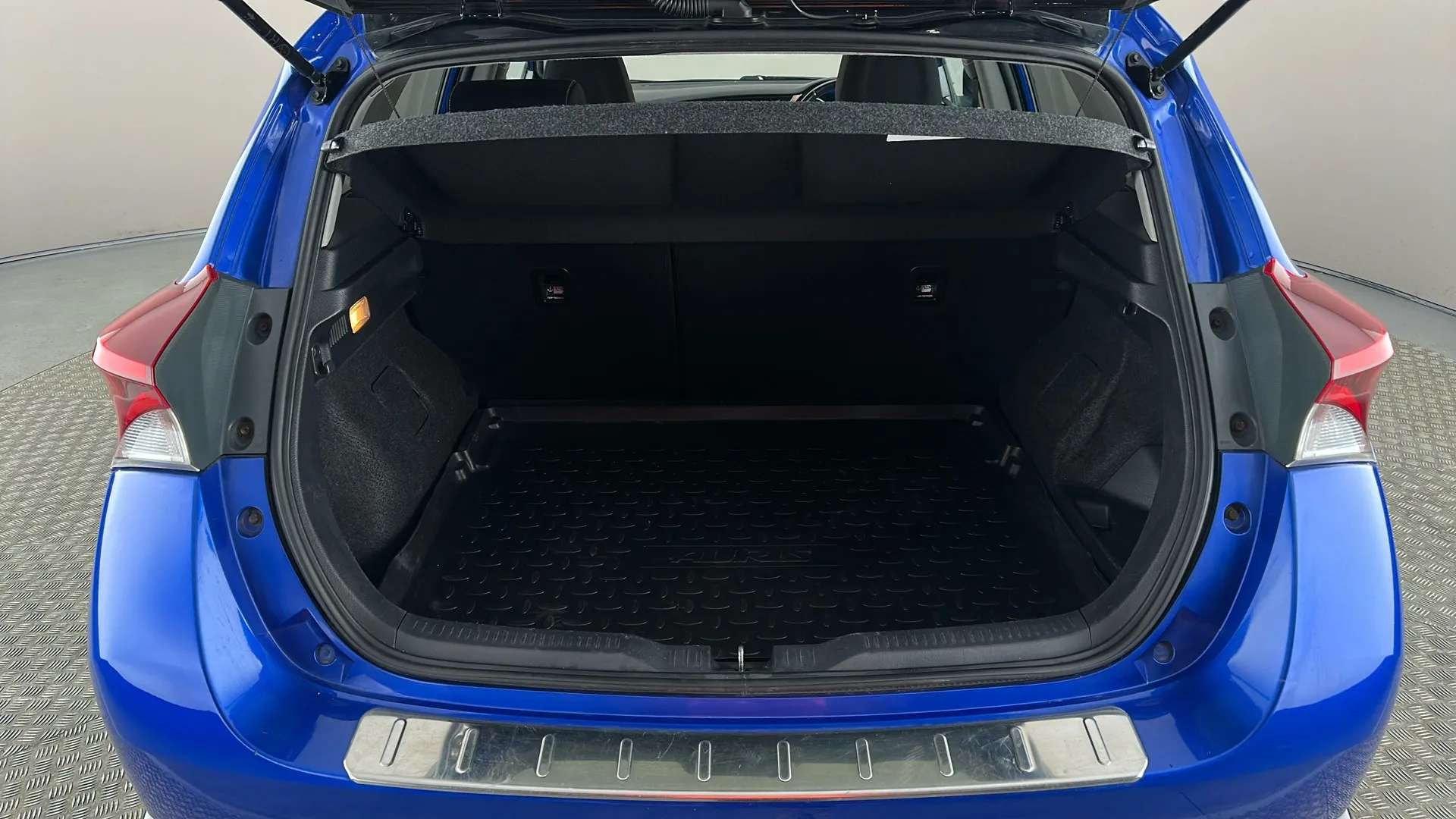 2018 TOYOTA AURIS 2018 TOYOTA AURIS