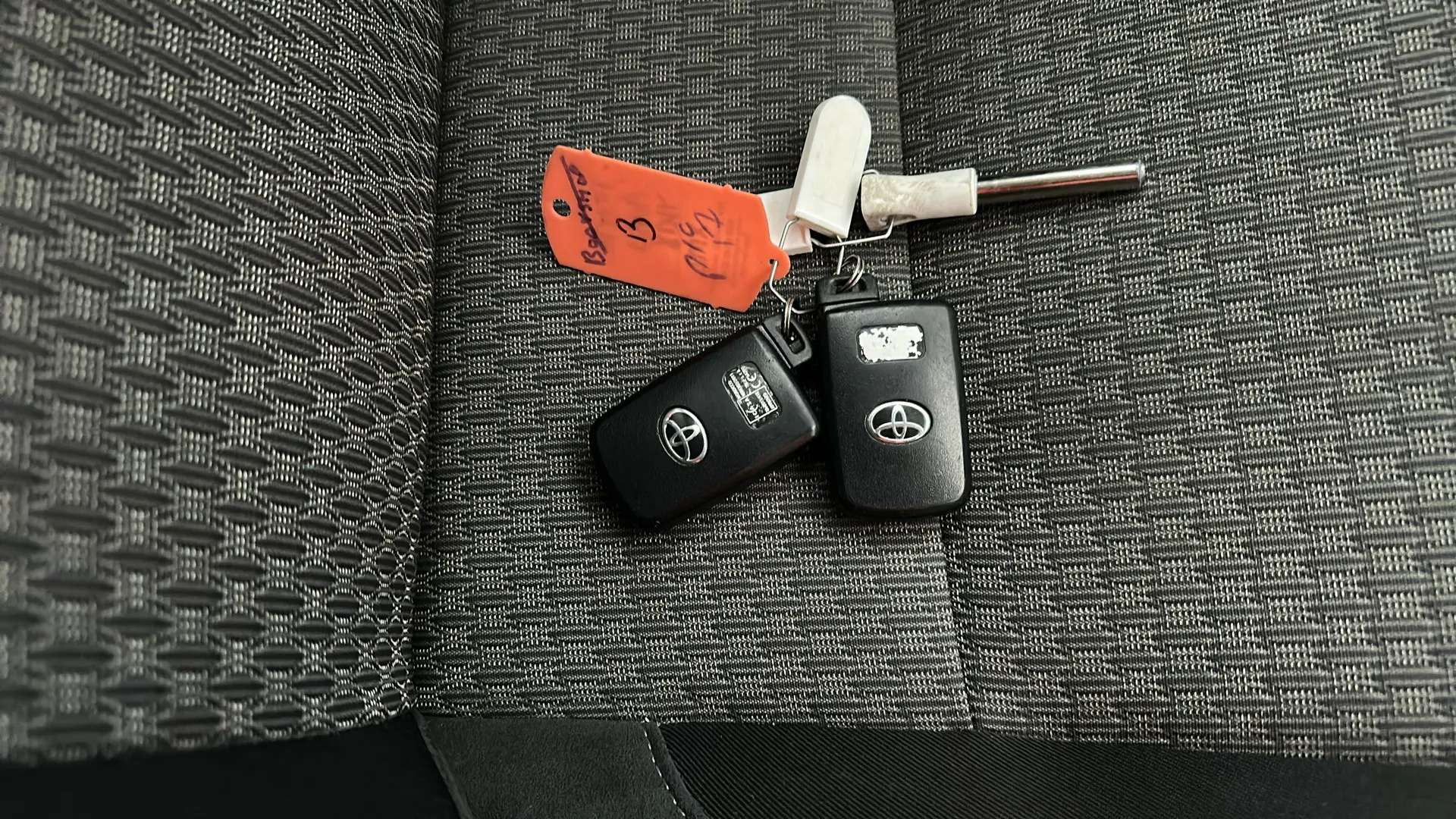 2018 TOYOTA AURIS 2018 TOYOTA AURIS