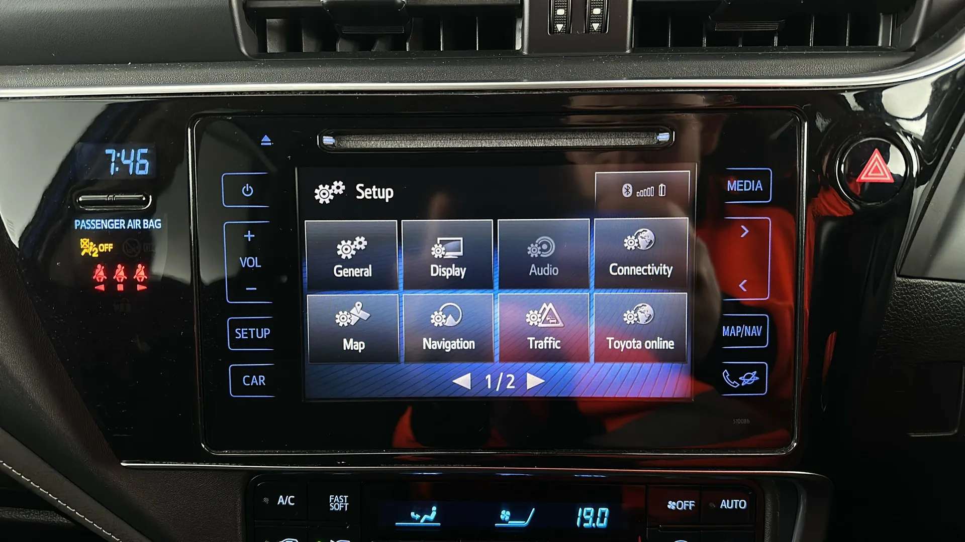 2018 TOYOTA AURIS 2018 TOYOTA AURIS