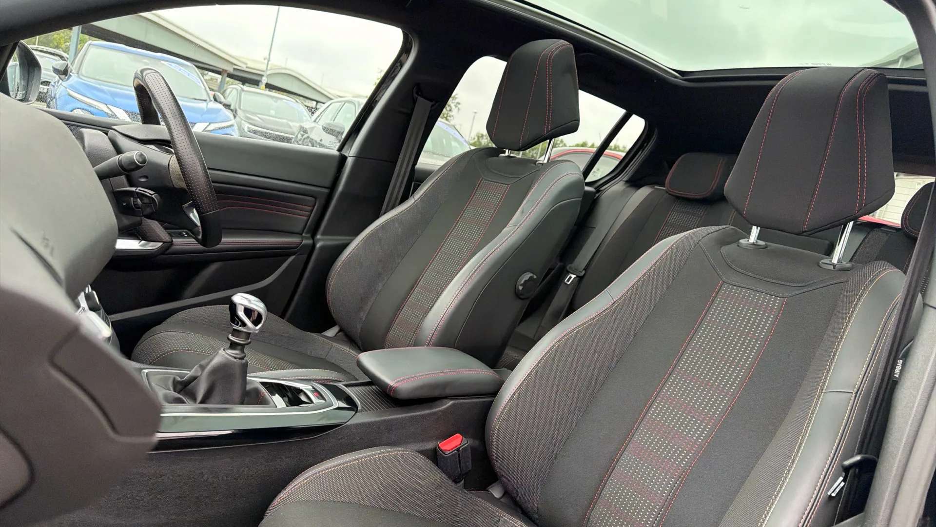 2019 PEUGEOT 308 2019 PEUGEOT 308