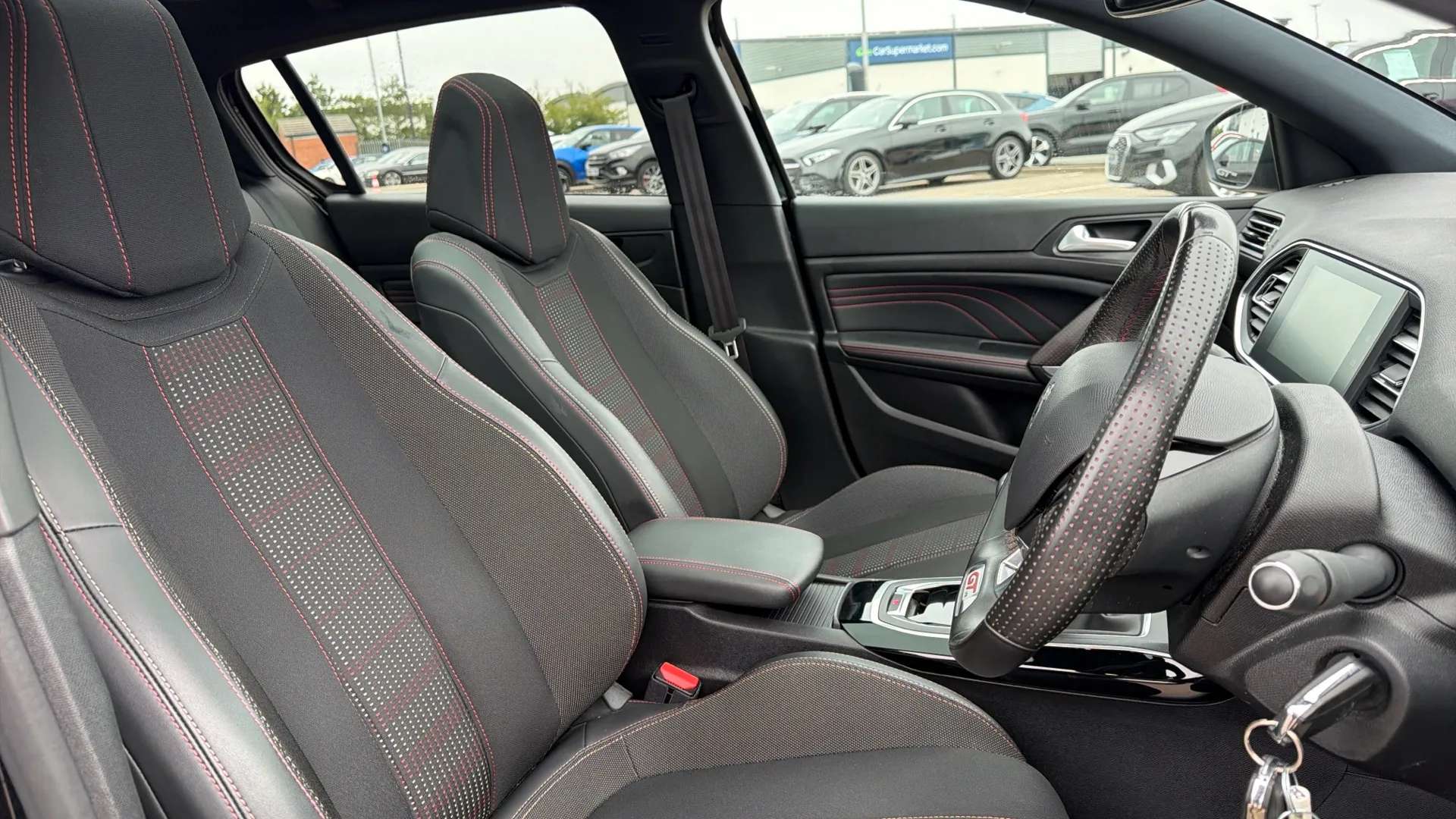 2019 PEUGEOT 308 2019 PEUGEOT 308