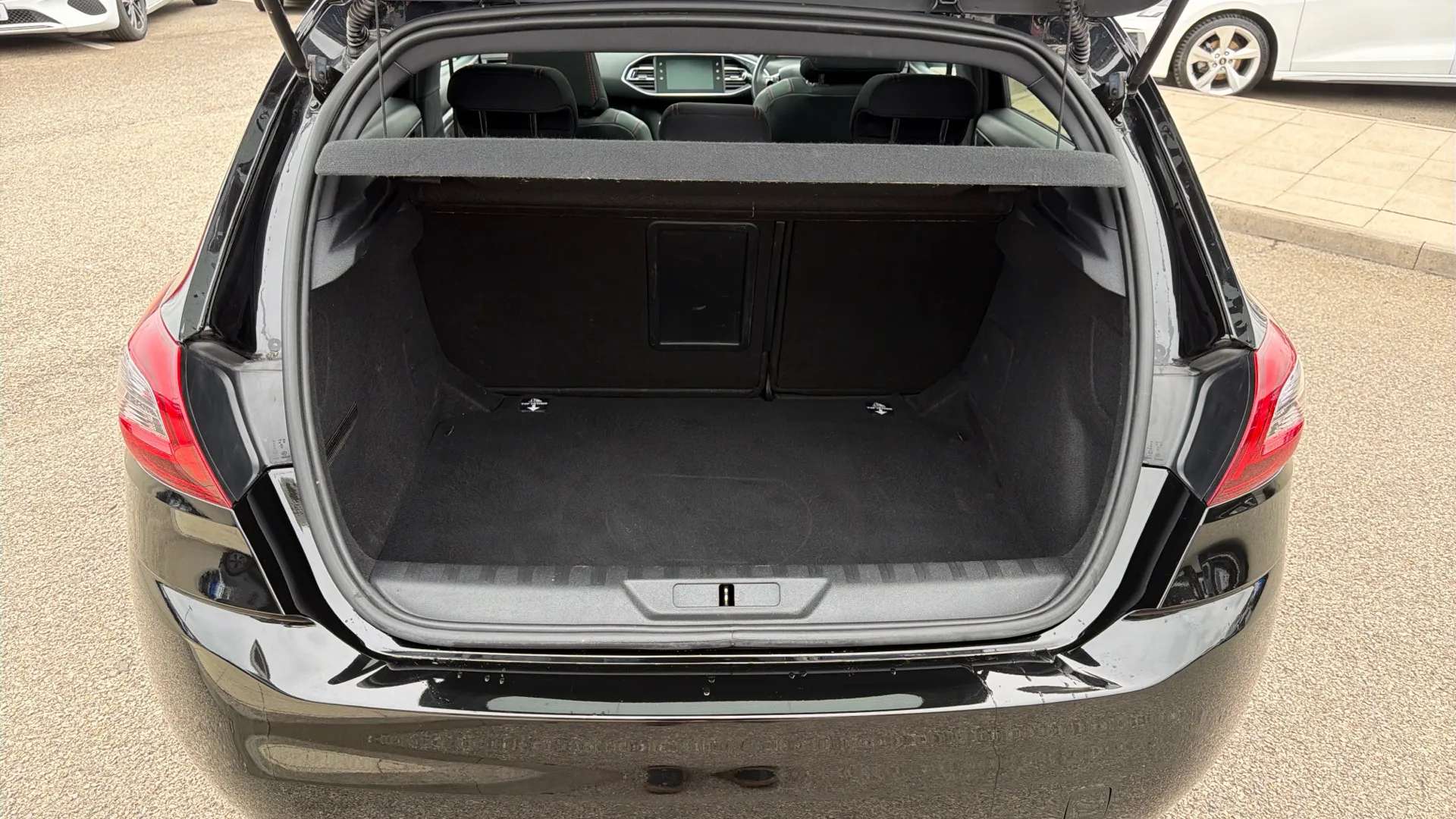 2019 PEUGEOT 308 2019 PEUGEOT 308
