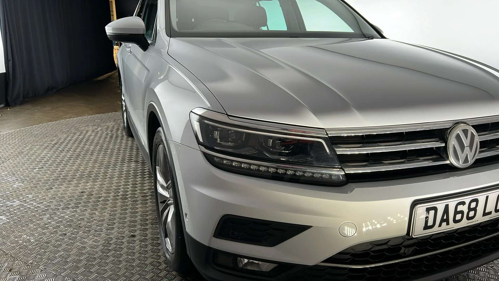 2018 VOLKSWAGEN TIGUAN 2018 VOLKSWAGEN TIGUAN