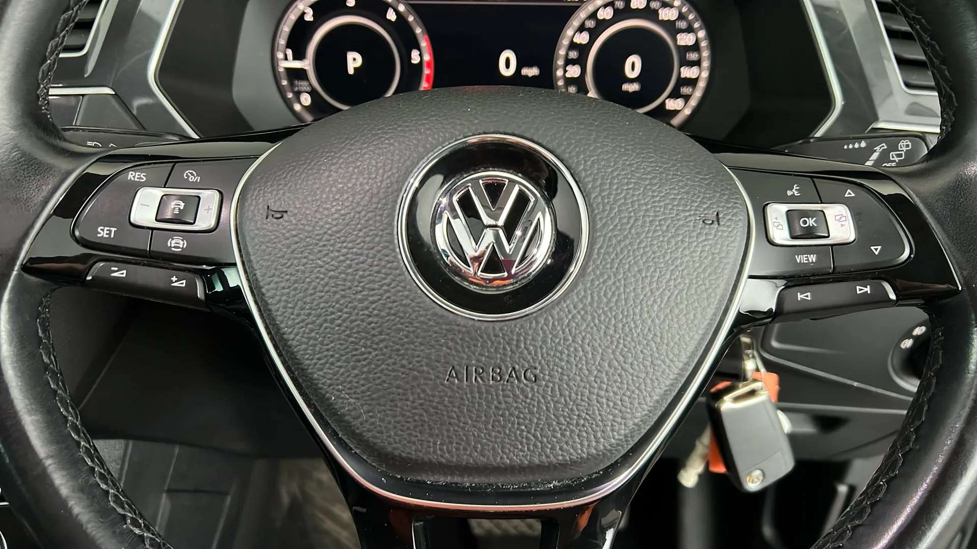 2018 VOLKSWAGEN TIGUAN 2018 VOLKSWAGEN TIGUAN