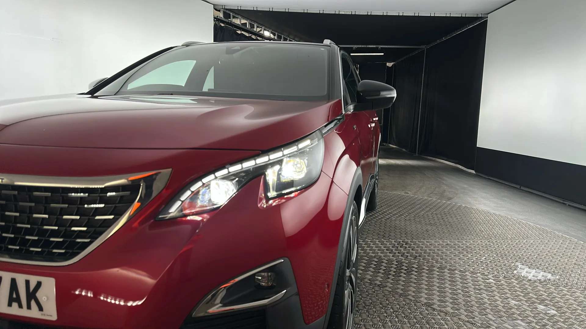 2020 PEUGEOT 3008 2020 PEUGEOT 3008