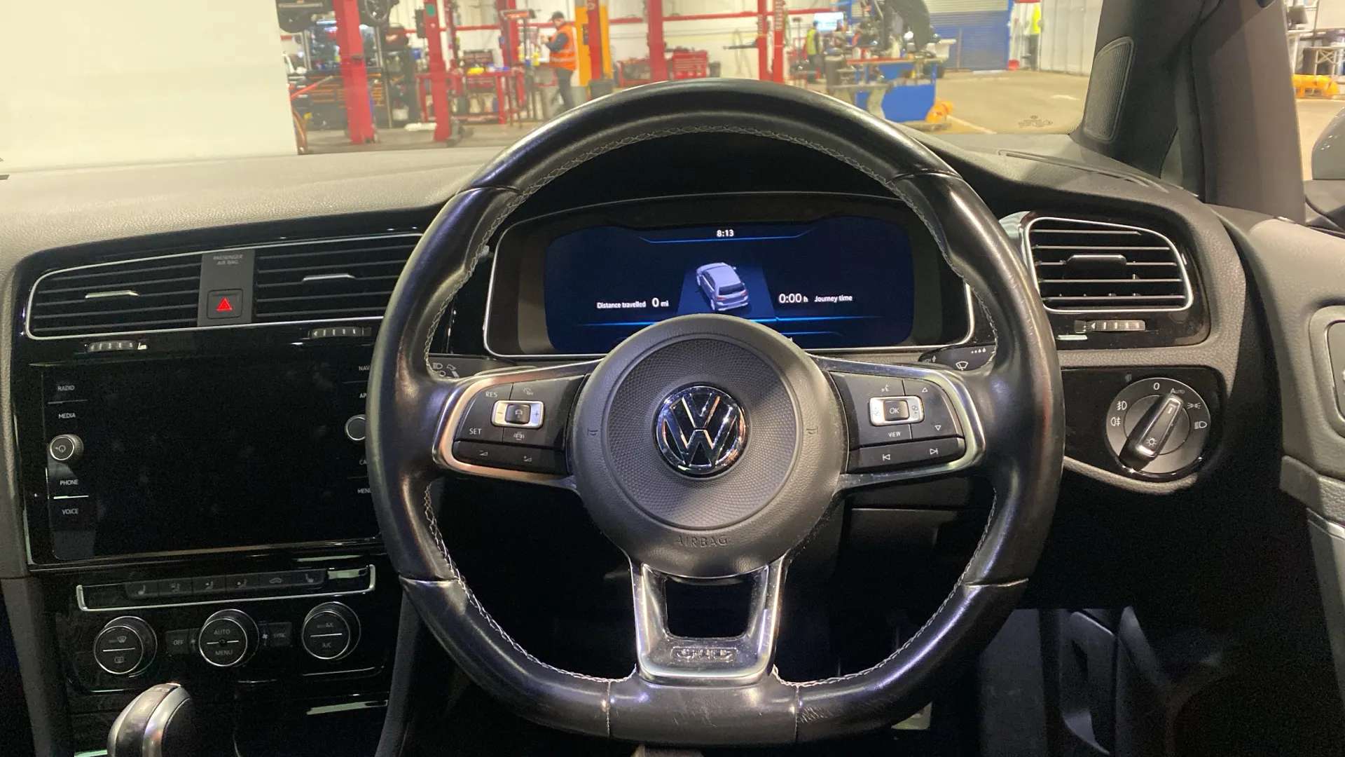 A 2019 VOLKSWAGEN GOLF 2.0 TDI 184 GTD DSG A 2019 VOLKSWAGEN GOLF 2.0 TDI 184 GTD DSG