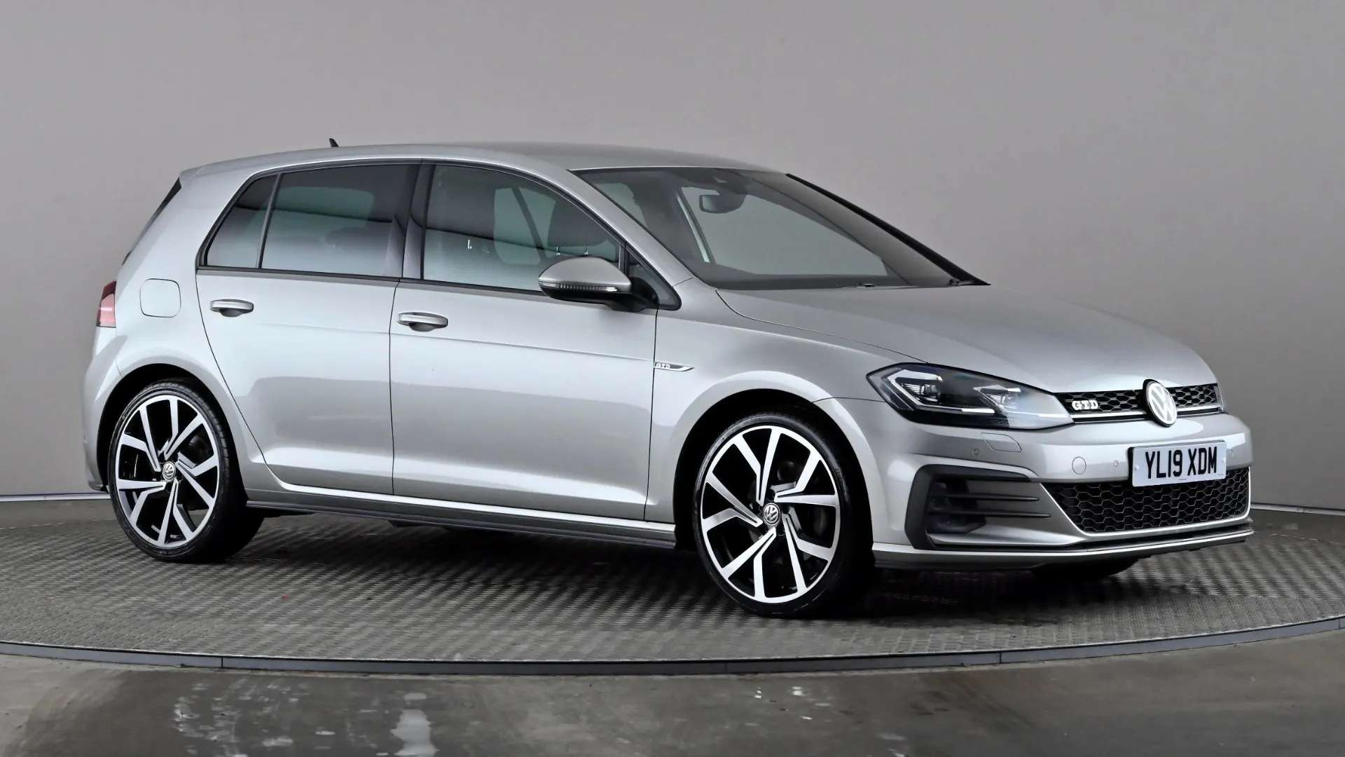A 2019 VOLKSWAGEN GOLF 2.0 TDI 184 GTD DSG A 2019 VOLKSWAGEN GOLF 2.0 TDI 184 GTD DSG