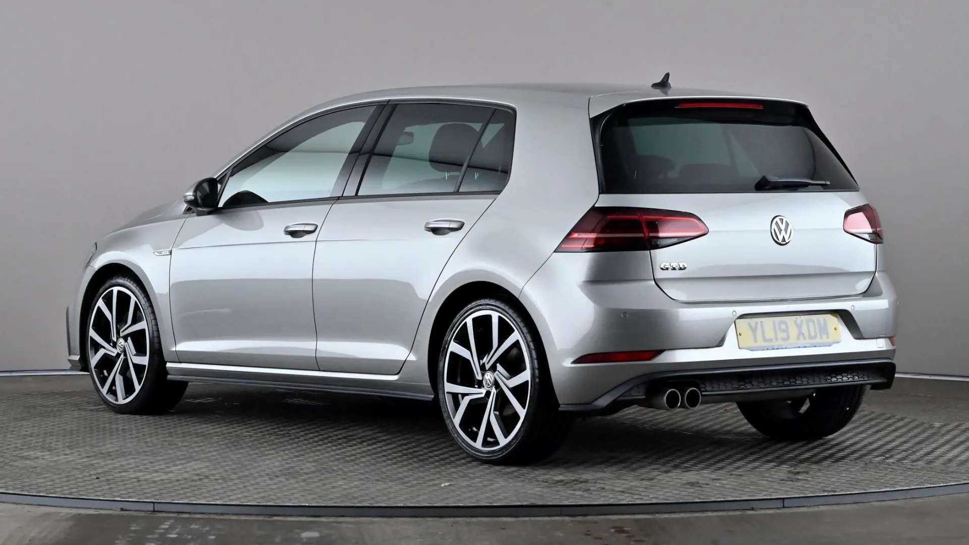 A 2019 VOLKSWAGEN GOLF 2.0 TDI 184 GTD DSG A 2019 VOLKSWAGEN GOLF 2.0 TDI 184 GTD DSG