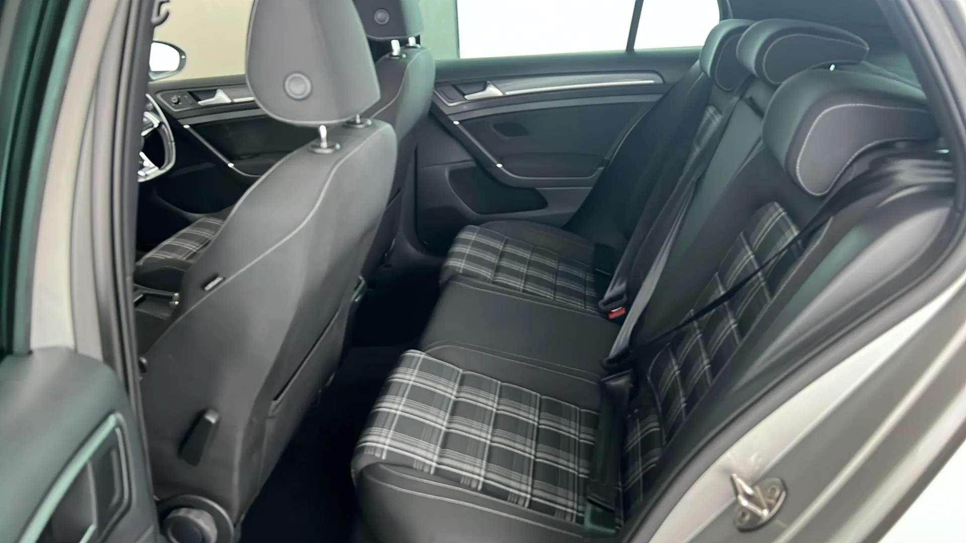 2019 VOLKSWAGEN GOLF 2019 VOLKSWAGEN GOLF