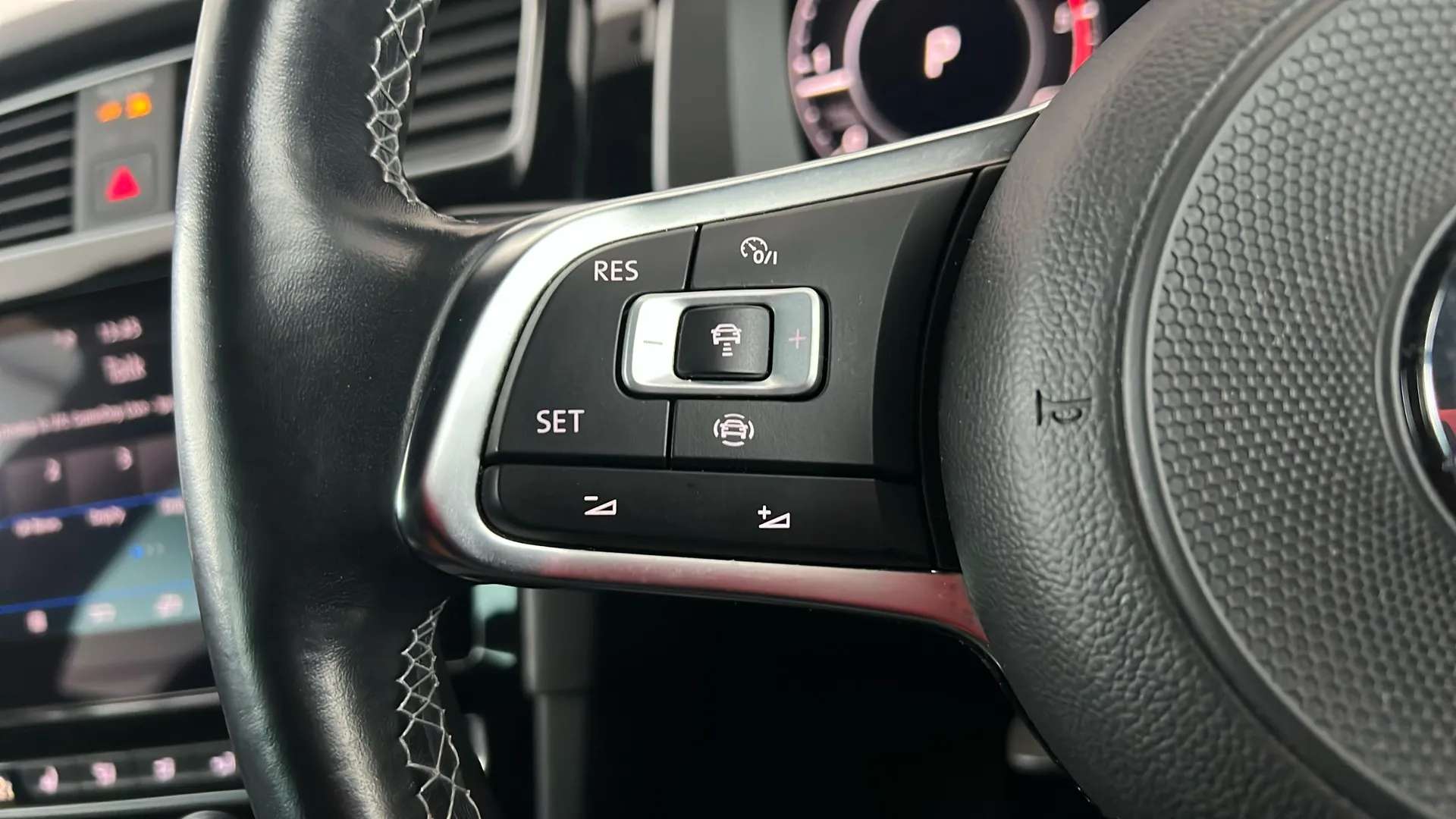 2019 VOLKSWAGEN GOLF 2019 VOLKSWAGEN GOLF