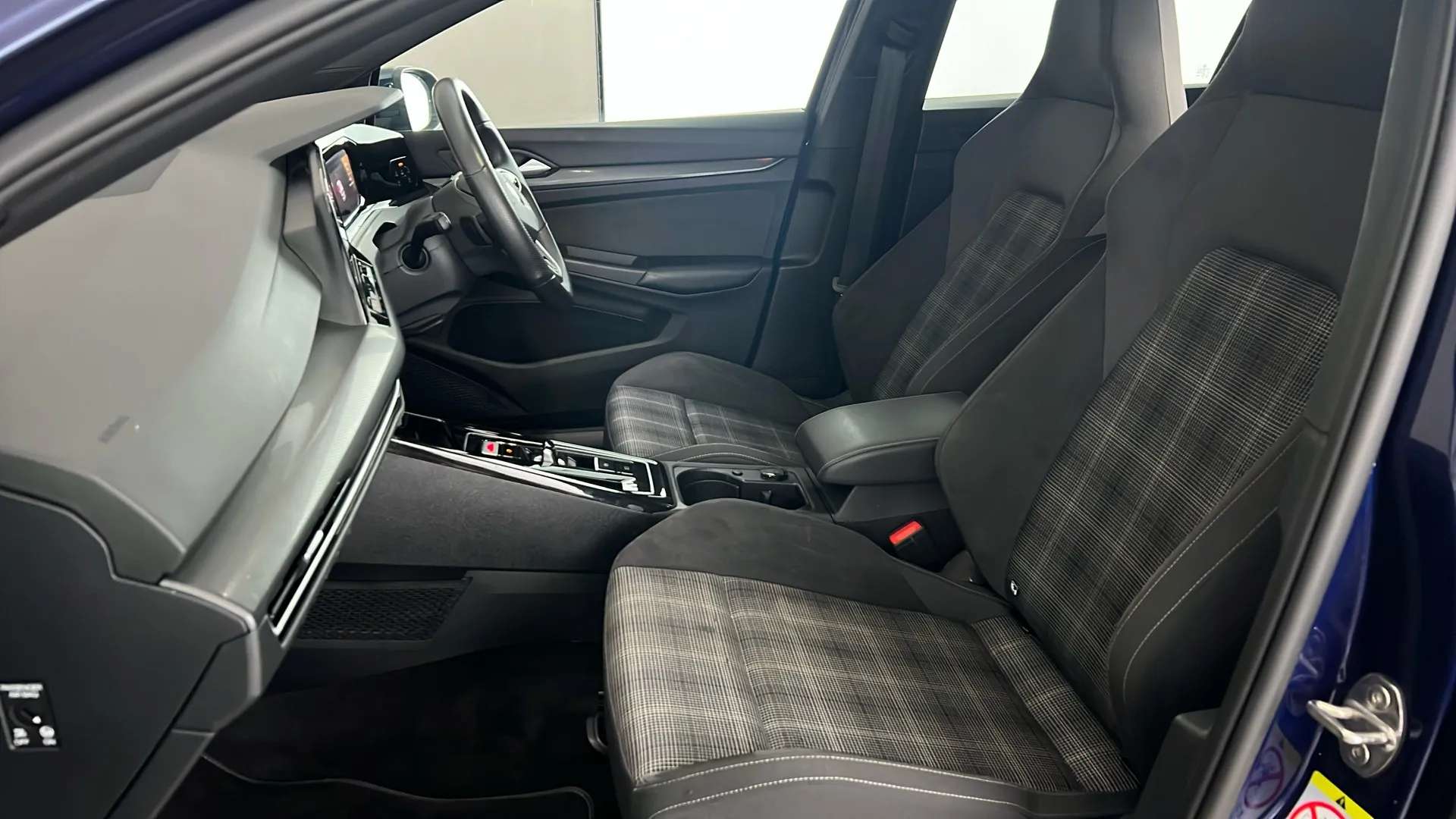 2023 VOLKSWAGEN GOLF 2023 VOLKSWAGEN GOLF