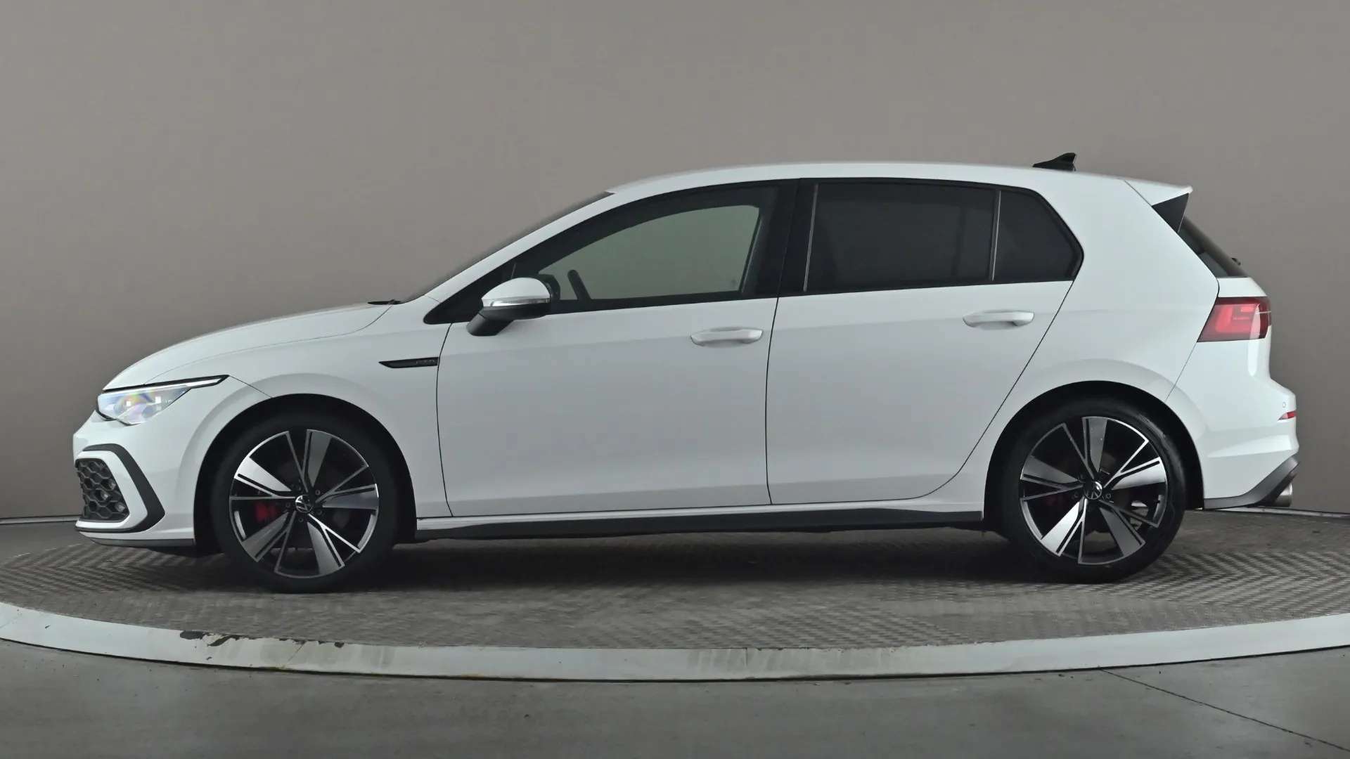 A 2023 VOLKSWAGEN GOLF 2.0 TDI 200 GTD DSG A 2023 VOLKSWAGEN GOLF 2.0 TDI 200 GTD DSG