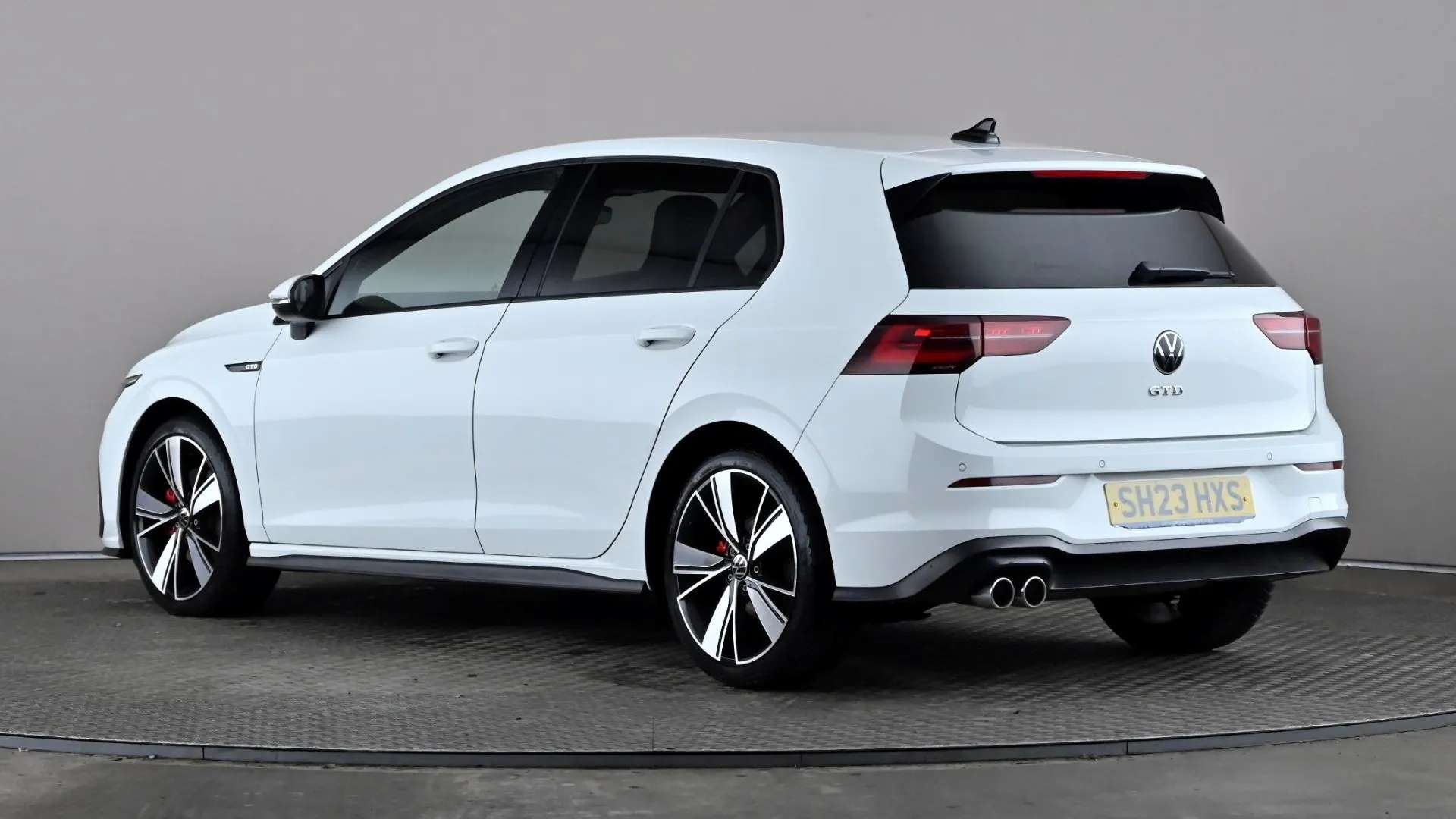 A 2023 VOLKSWAGEN GOLF 2.0 TDI 200 GTD DSG A 2023 VOLKSWAGEN GOLF 2.0 TDI 200 GTD DSG