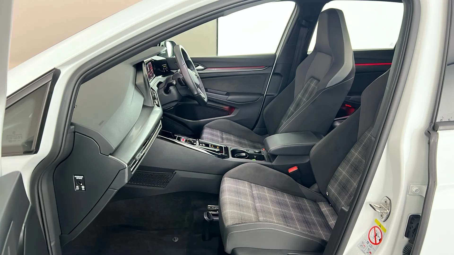 2023 VOLKSWAGEN GOLF 2023 VOLKSWAGEN GOLF