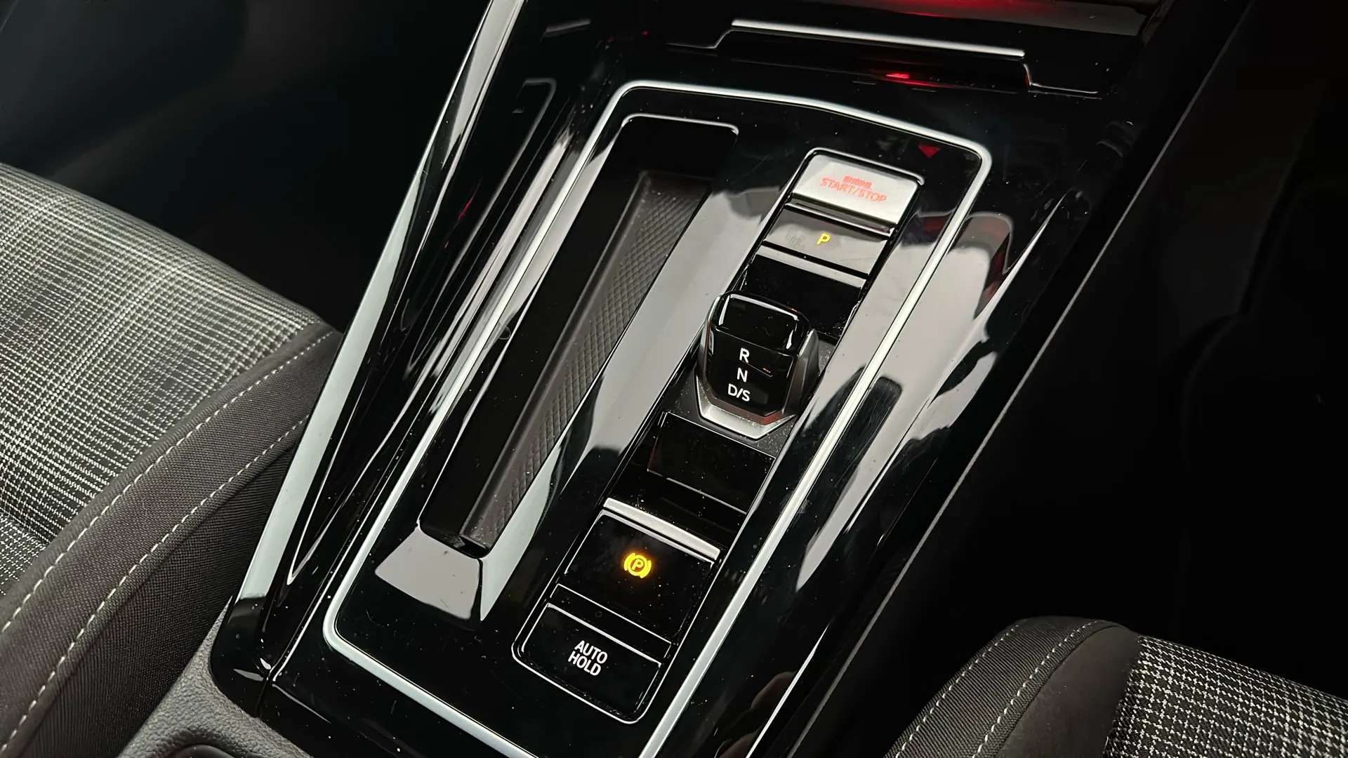 2023 VOLKSWAGEN GOLF 2023 VOLKSWAGEN GOLF