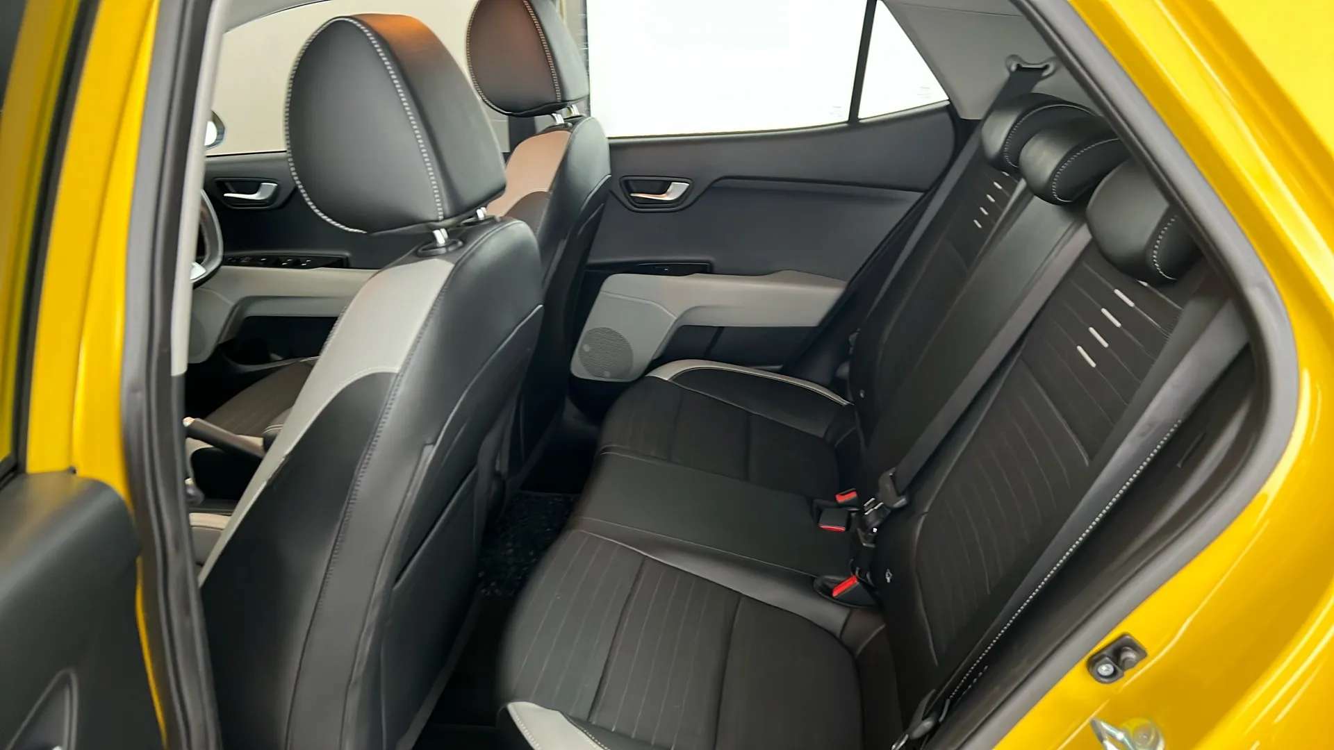 2022 KIA STONIC 2022 KIA STONIC