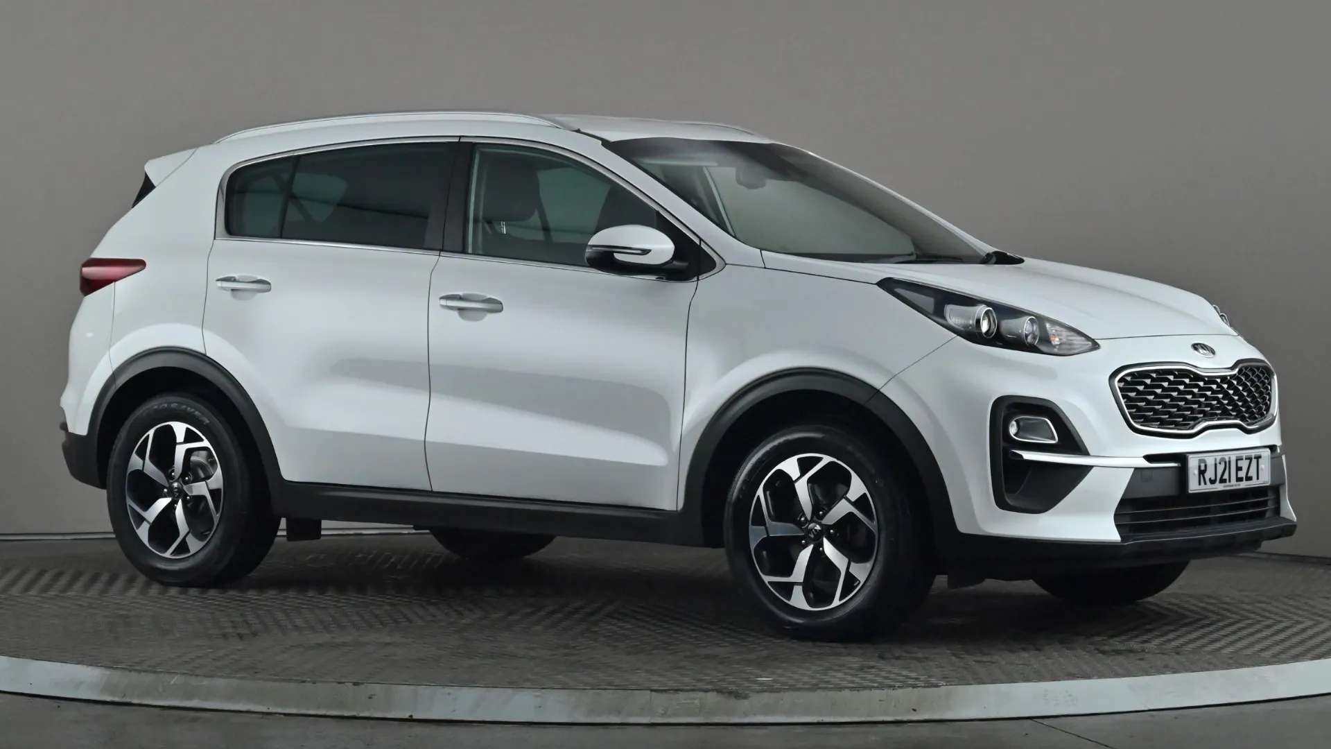 A 2021 KIA SPORTAGE 1.6 CRDi 48V ISG 2 A 2021 KIA SPORTAGE 1.6 CRDi 48V ISG 2
