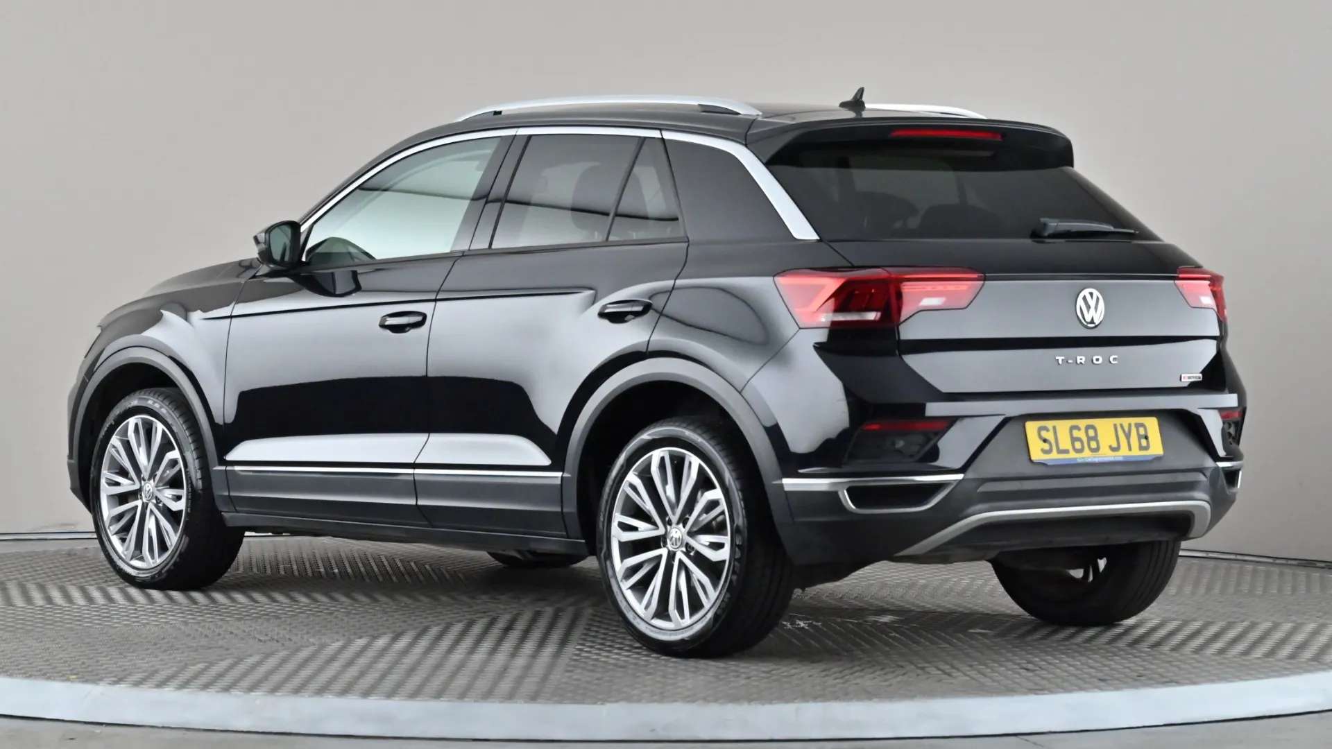 A 2018 VOLKSWAGEN T-ROC 2.0 TDI 4MOTION SEL A 2018 VOLKSWAGEN T-ROC 2.0 TDI 4MOTION SEL