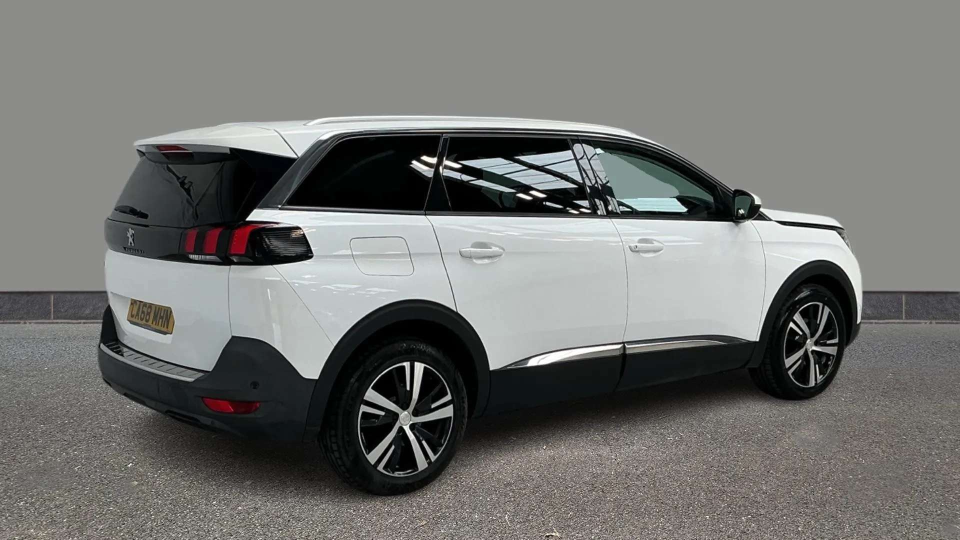 2018 PEUGEOT 5008 2018 PEUGEOT 5008