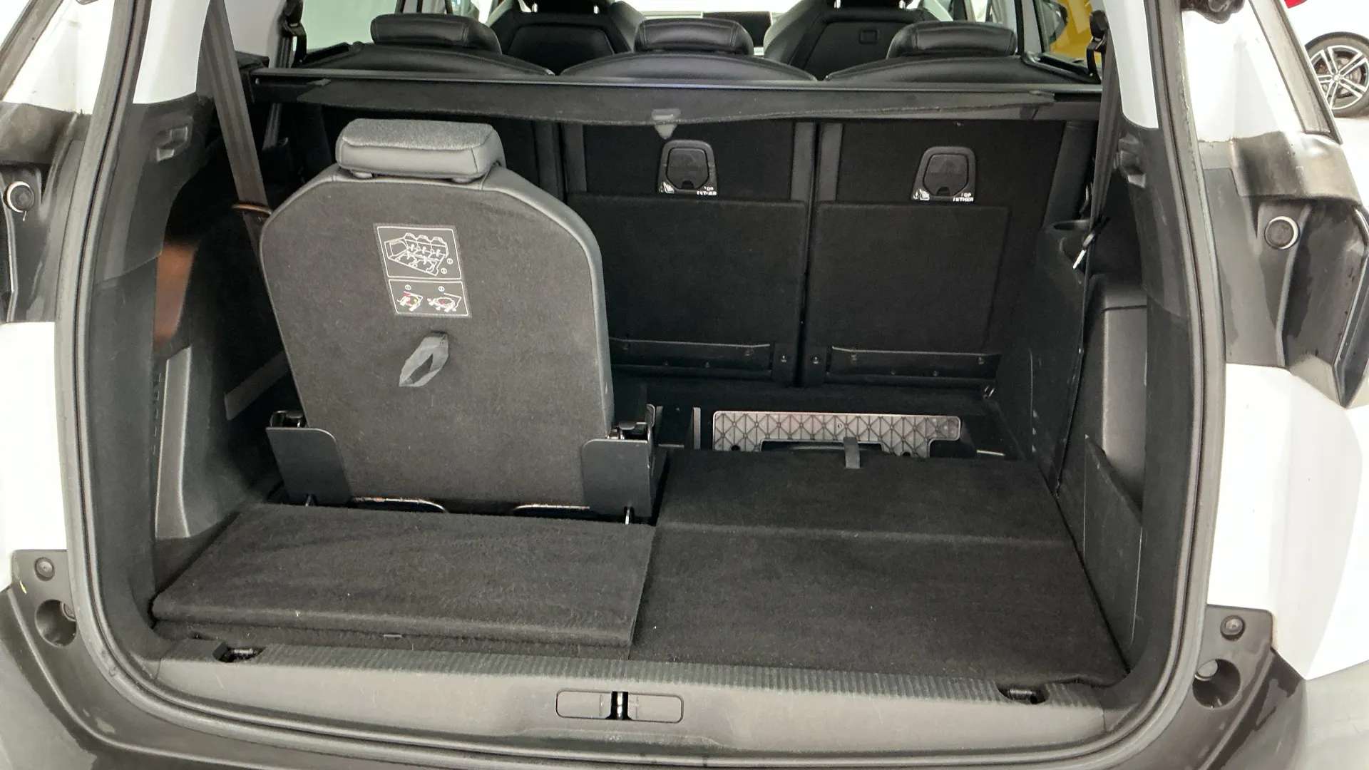 2018 PEUGEOT 5008 2018 PEUGEOT 5008