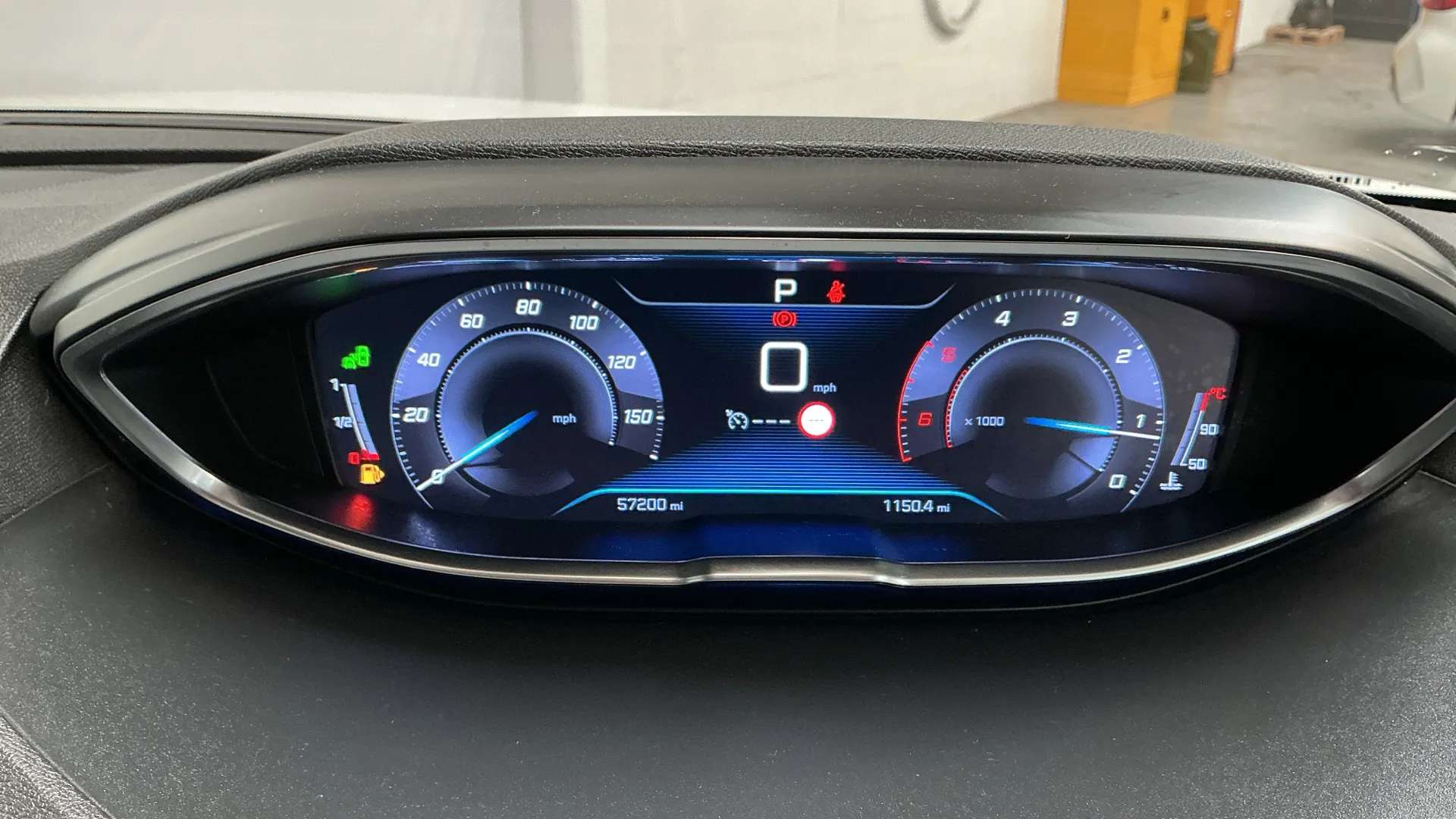 2018 PEUGEOT 5008 2018 PEUGEOT 5008