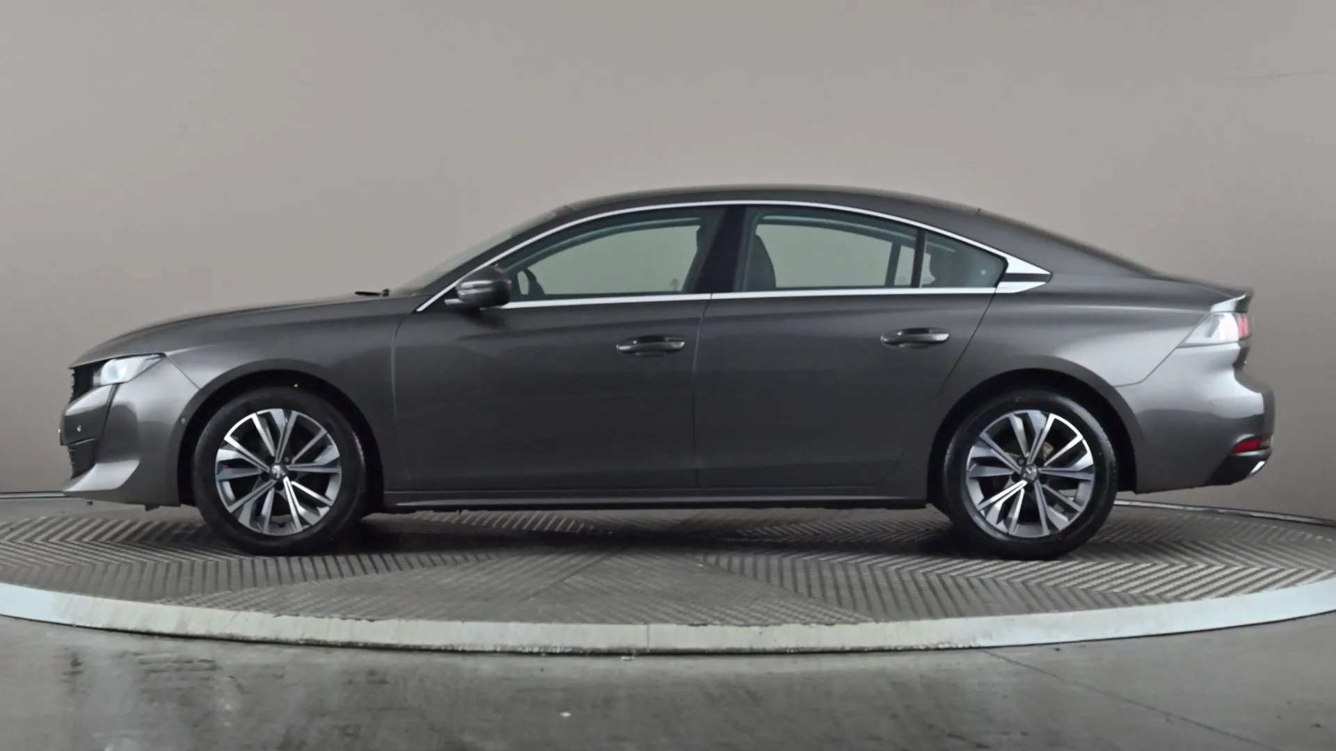 2020 PEUGEOT 508 2020 PEUGEOT 508