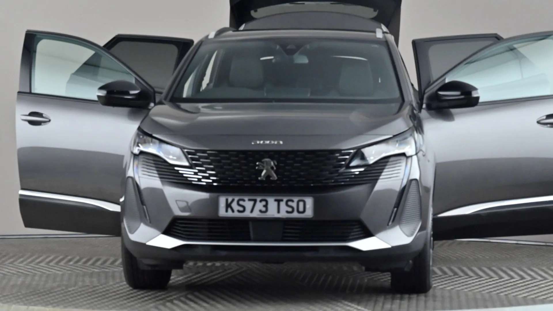 2023 PEUGEOT 3008 2023 PEUGEOT 3008