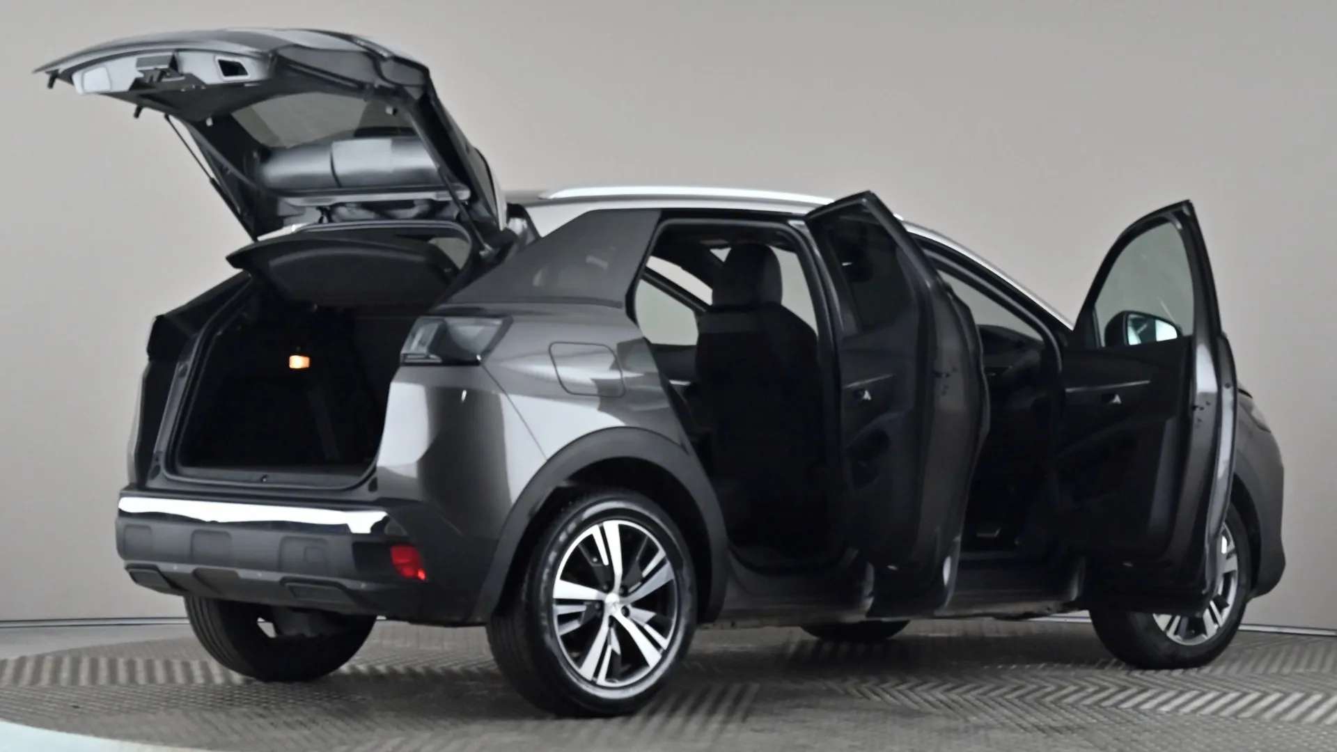 2023 PEUGEOT 3008 2023 PEUGEOT 3008