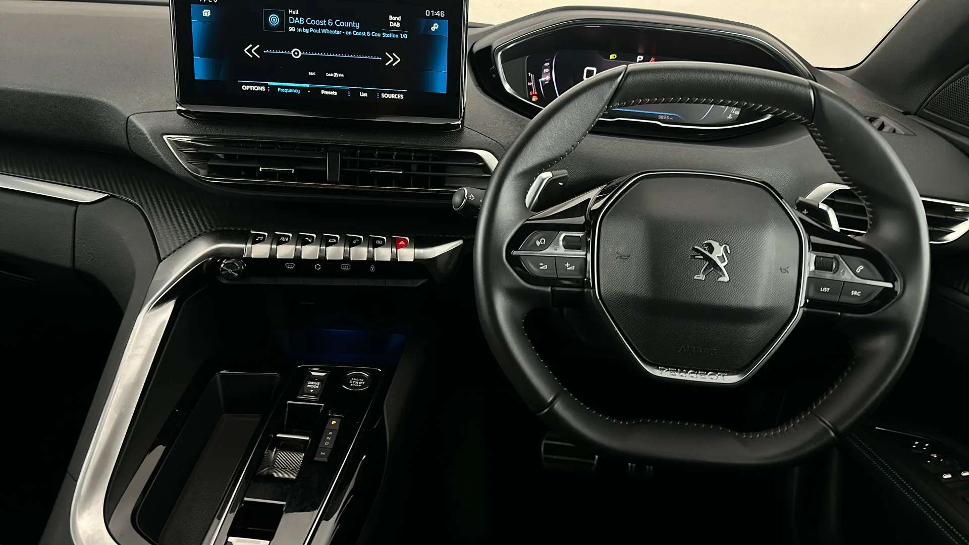 2023 PEUGEOT 3008 2023 PEUGEOT 3008