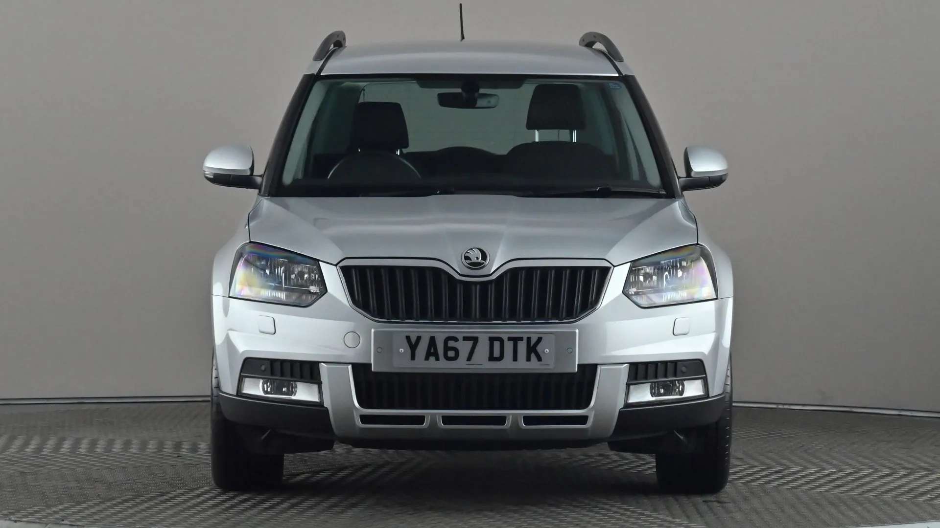 A 2017 SKODA YETI OUTDOOR 2.0 TDI CR SE Drive A 2017 SKODA YETI OUTDOOR 2.0 TDI CR SE Drive