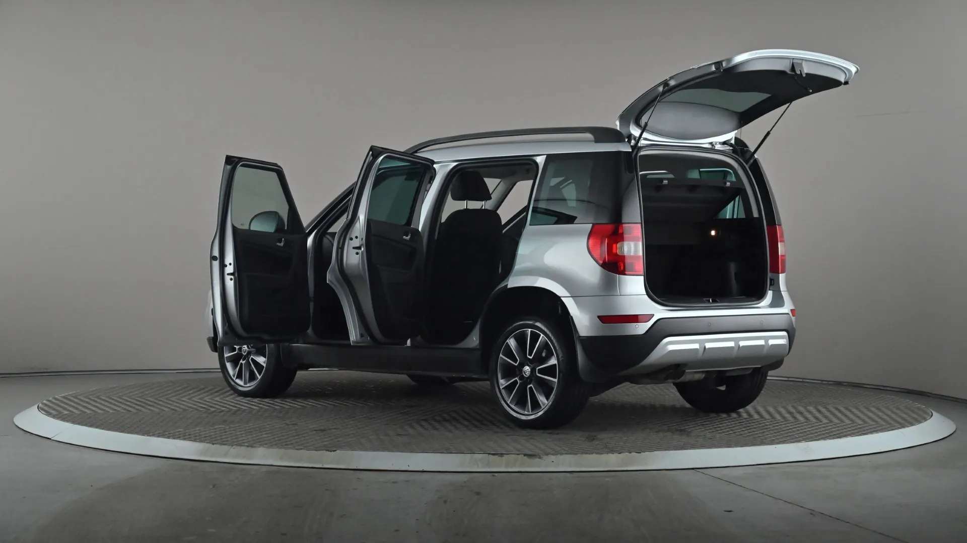 2017 SKODA YETI OUTDOOR 2017 SKODA YETI OUTDOOR