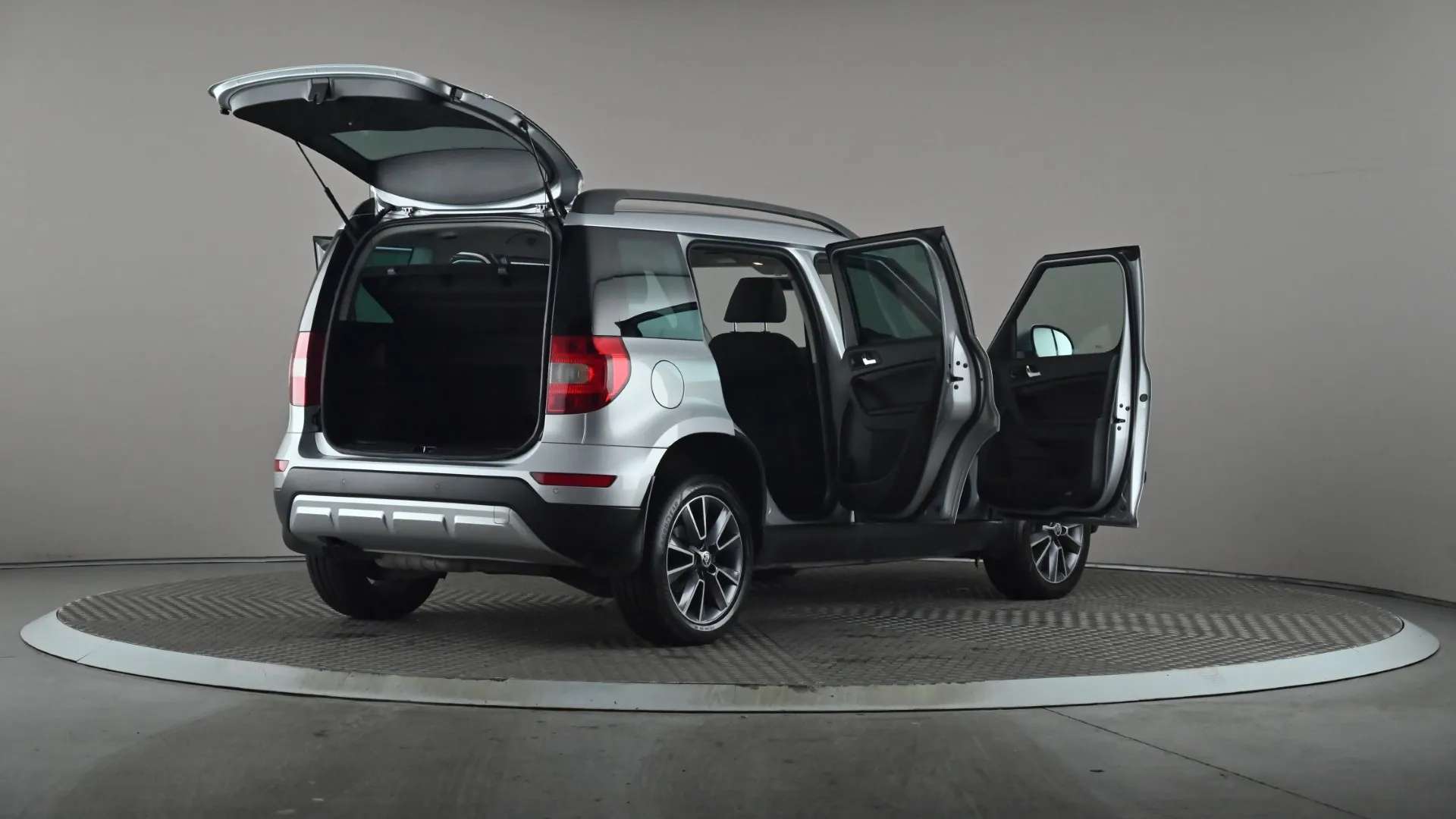 2017 SKODA YETI OUTDOOR 2017 SKODA YETI OUTDOOR