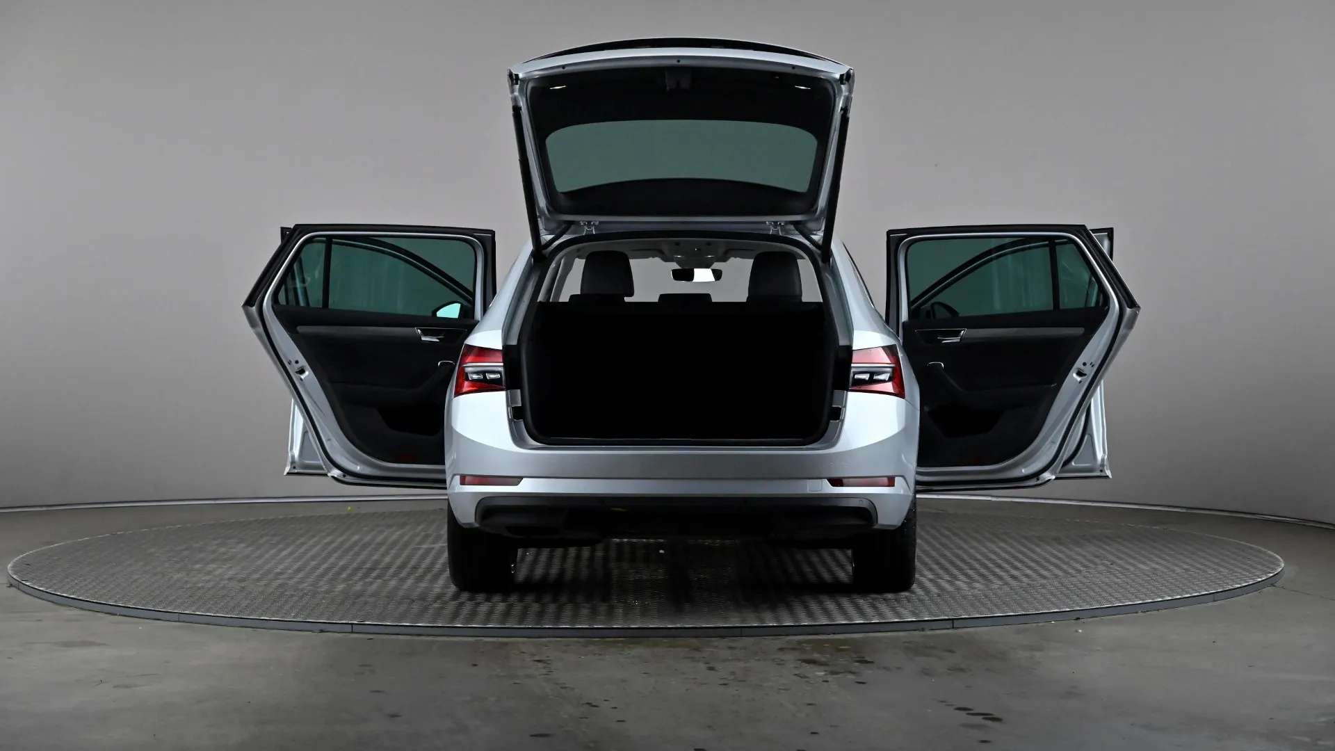 2022 SKODA SUPERB 2022 SKODA SUPERB