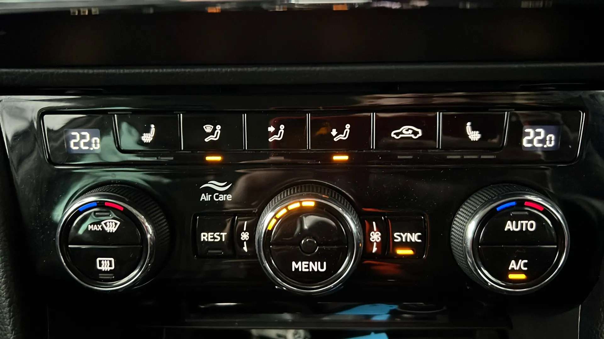 2022 SKODA SUPERB 2022 SKODA SUPERB