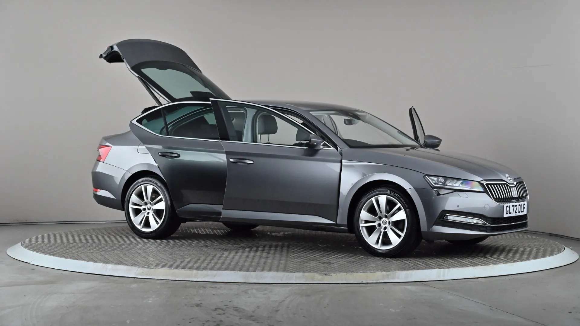 2022 SKODA SUPERB 2022 SKODA SUPERB