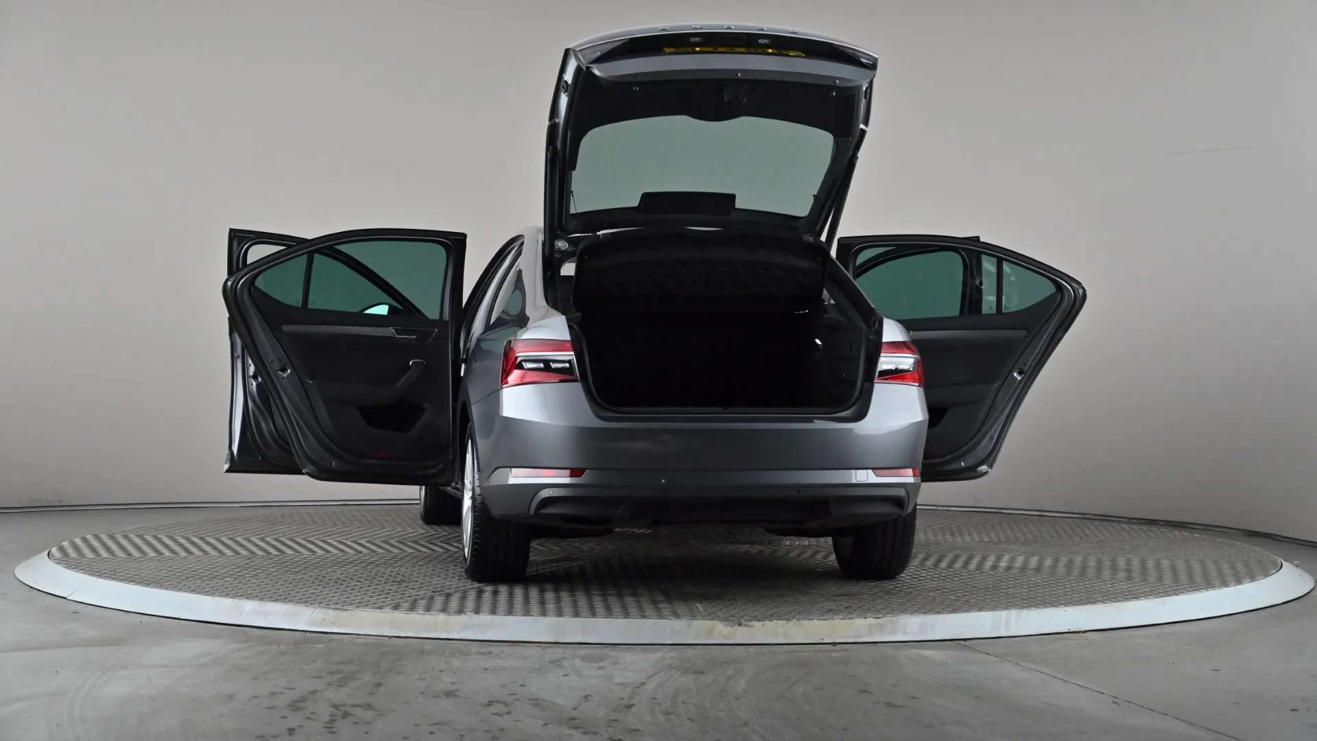 2022 SKODA SUPERB 2022 SKODA SUPERB