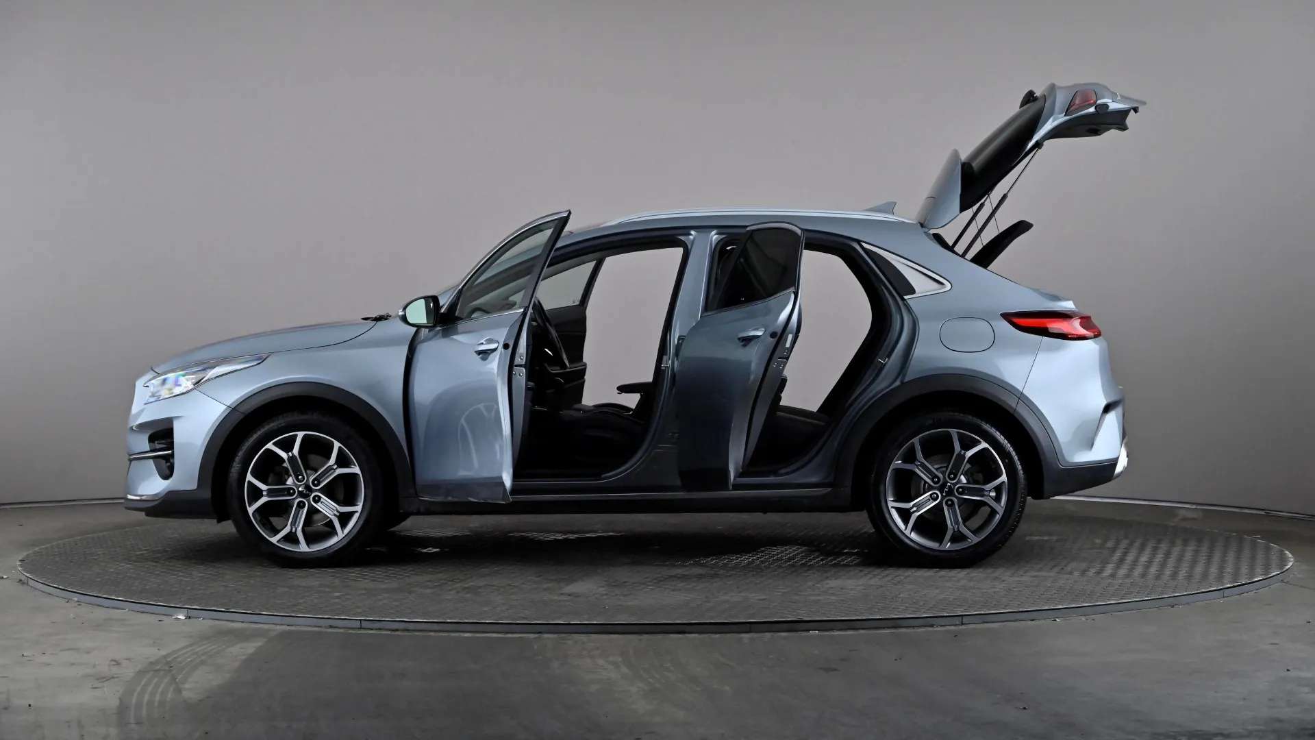 2022 KIA XCEED 2022 KIA XCEED