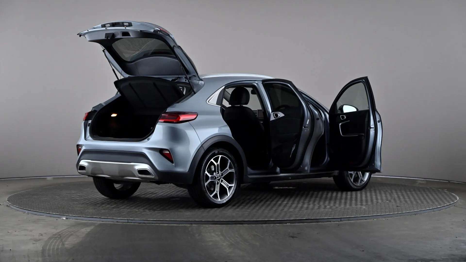 2022 KIA XCEED 2022 KIA XCEED