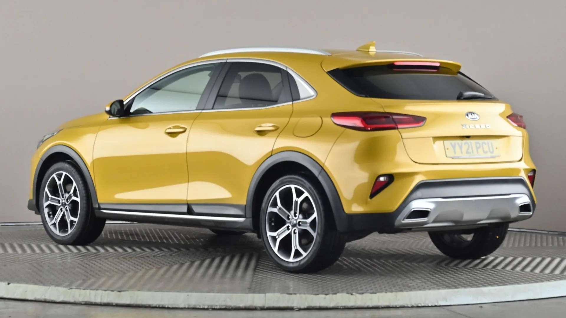 A 2021 KIA XCEED 1.0T GDi ISG Edition A 2021 KIA XCEED 1.0T GDi ISG Edition