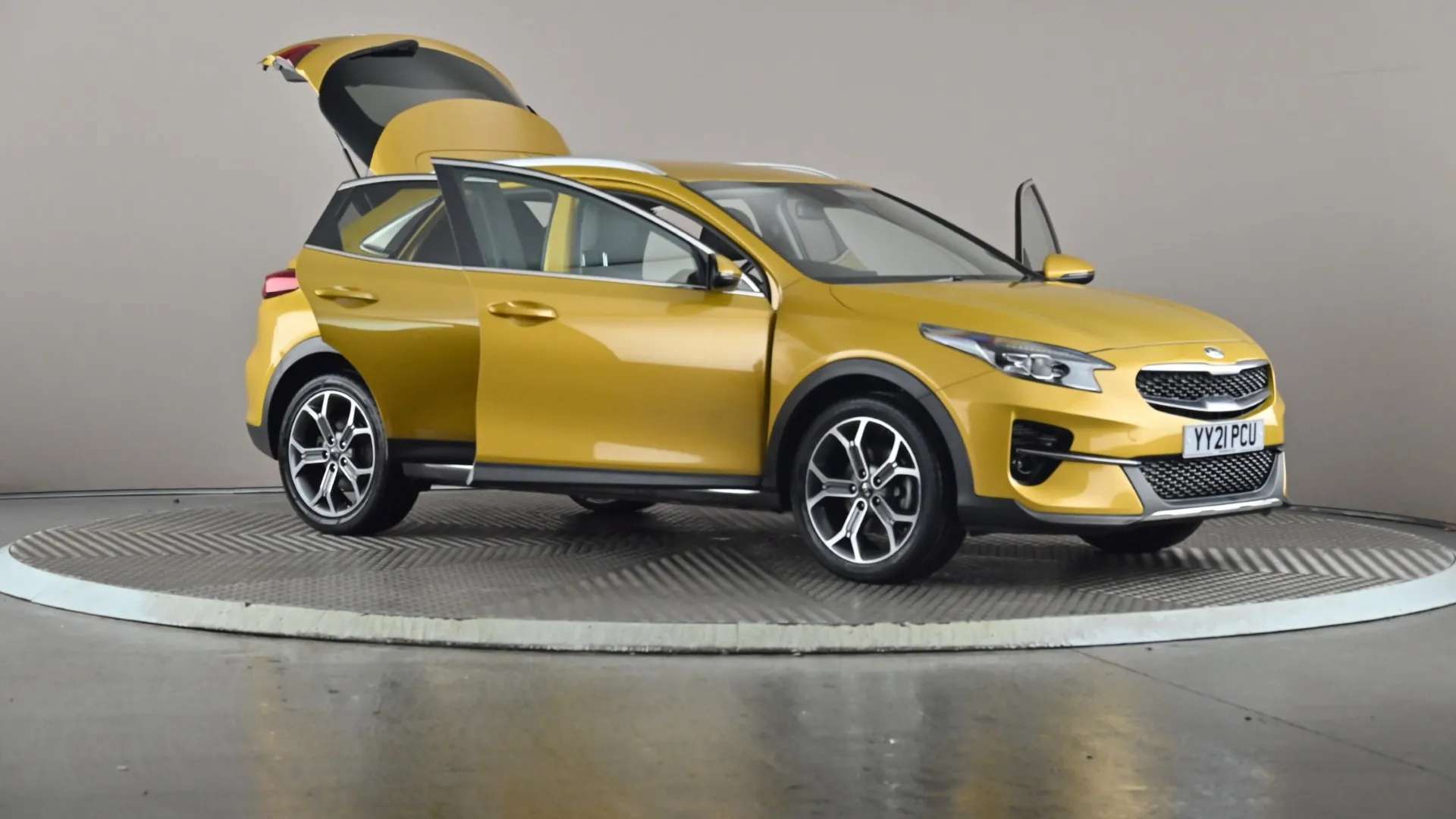 2021 KIA XCEED 2021 KIA XCEED