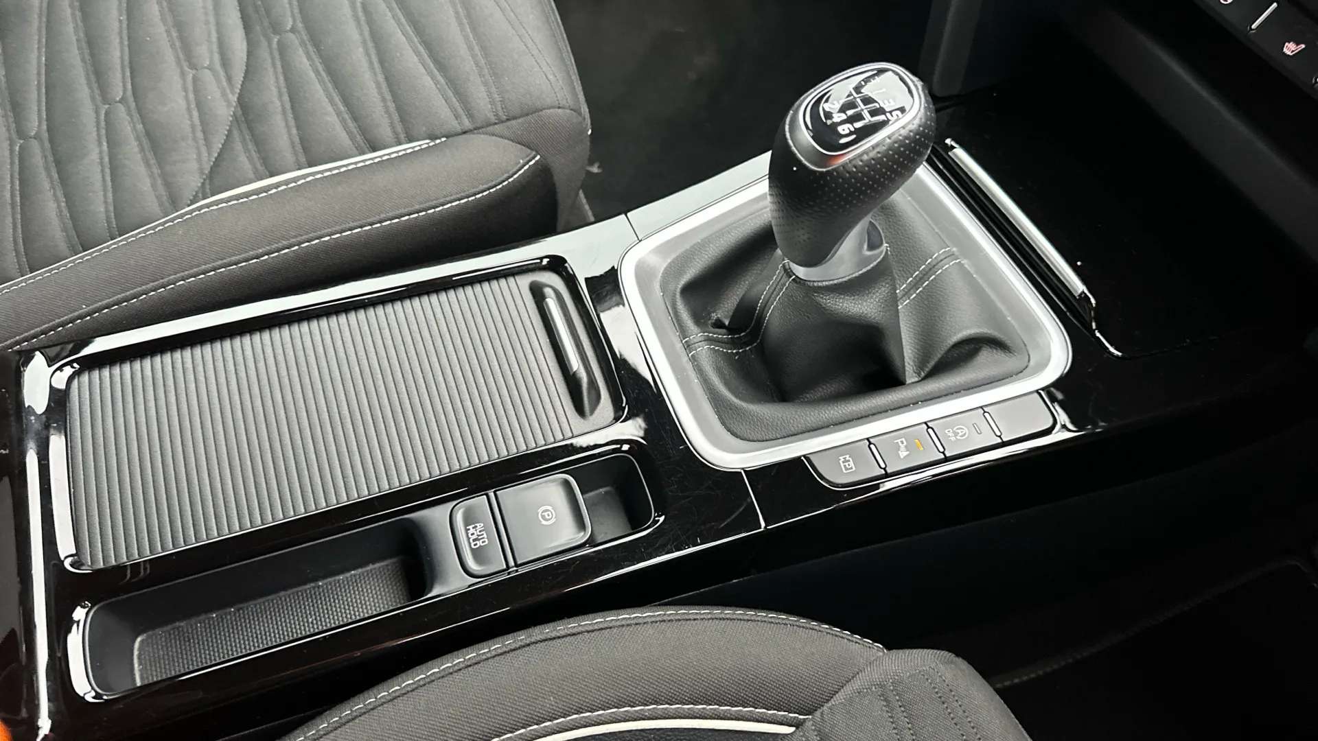 2023 KIA XCEED 2023 KIA XCEED