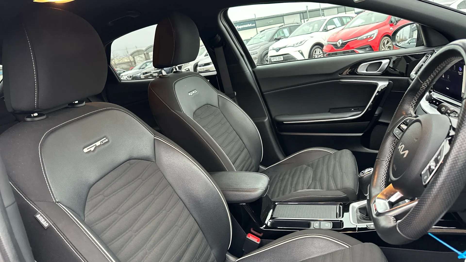 2023 KIA XCEED 2023 KIA XCEED