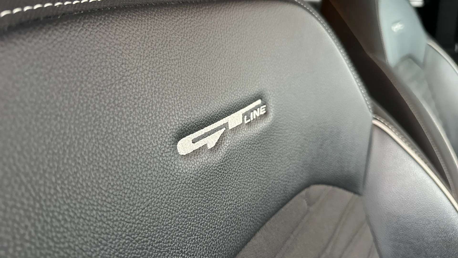 2023 KIA XCEED 2023 KIA XCEED