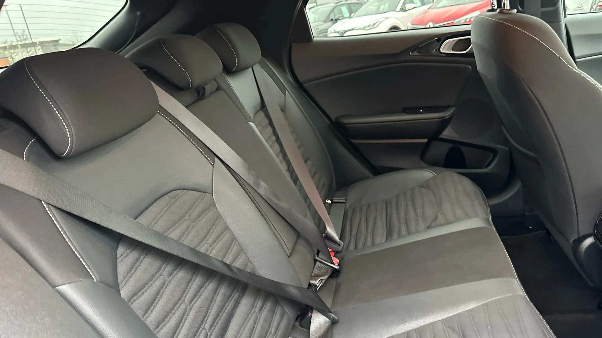 2023 KIA XCEED 2023 KIA XCEED