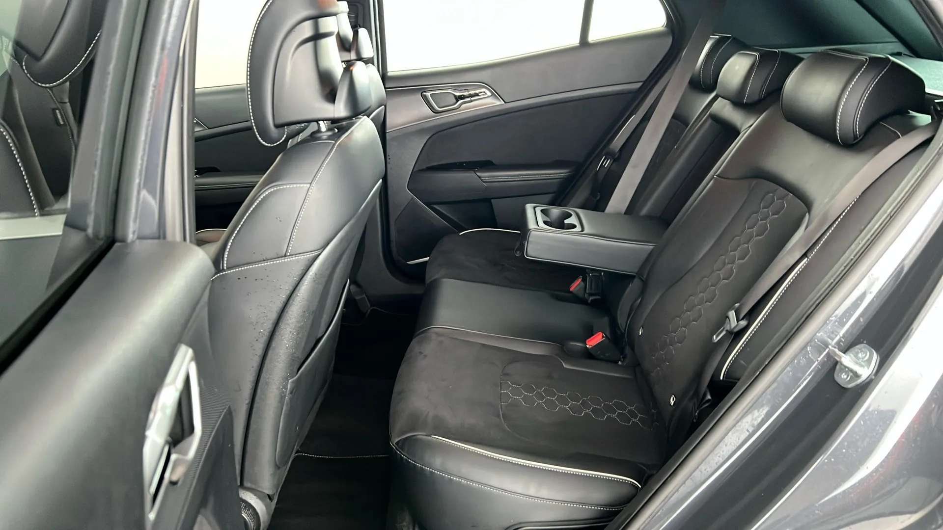 2023 KIA SPORTAGE 2023 KIA SPORTAGE